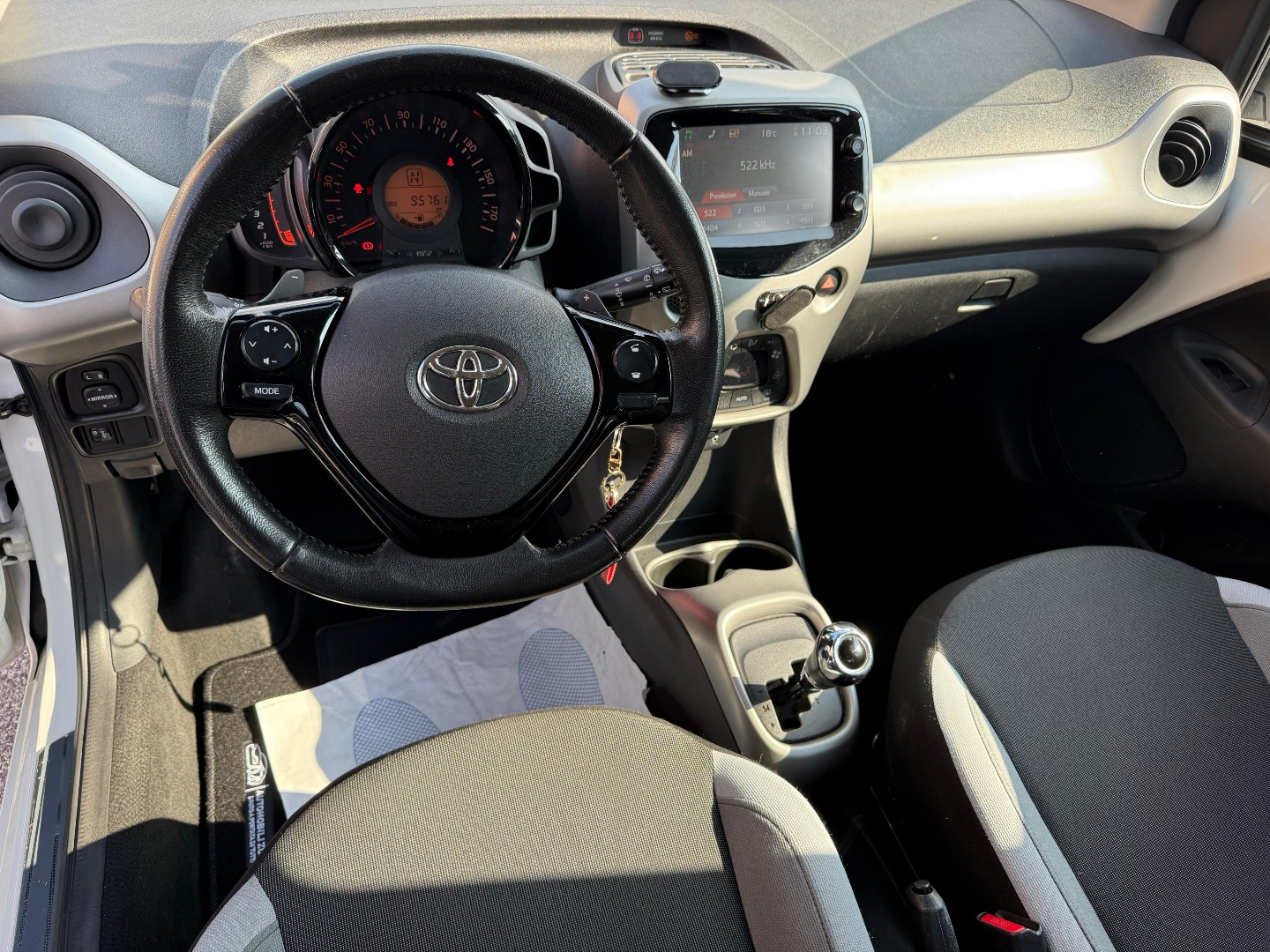 Immagine 4 - TOYOTA AYGO 68cv *AUTOMATICA*