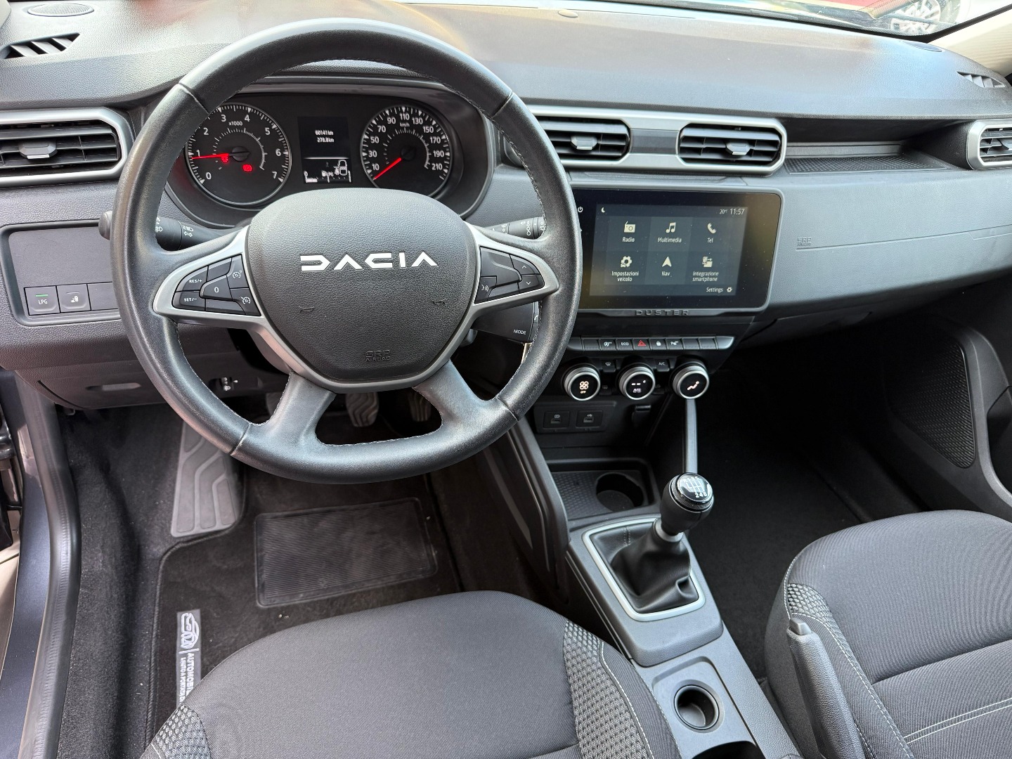Immagine 2 - Dacia Duster 1.0 Gpl *RETROCAMERA/CARPLAY*