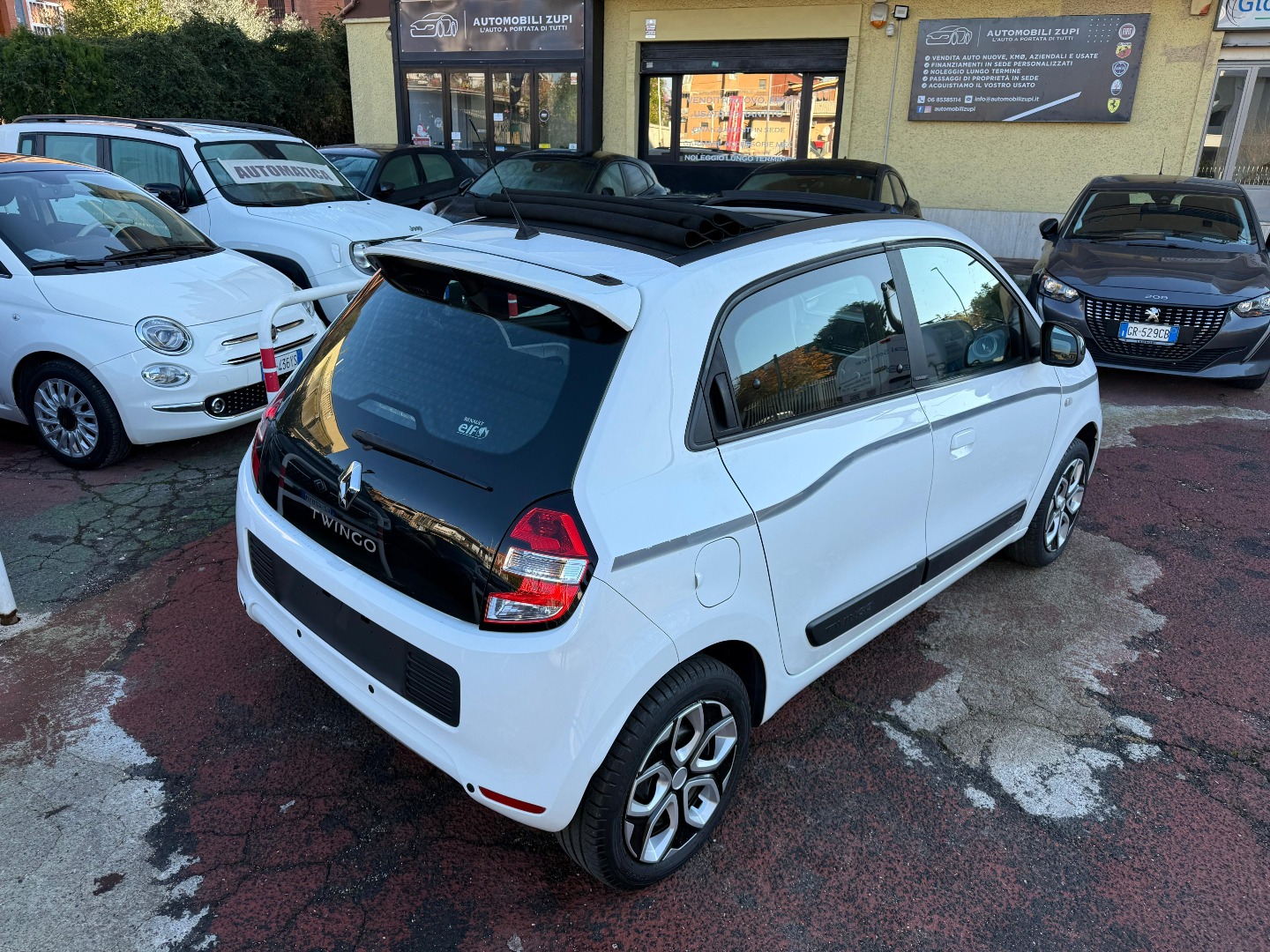 Immagine 7 - Renault Twingo 1.0 **Bassi Consumi, Ottima in Città**