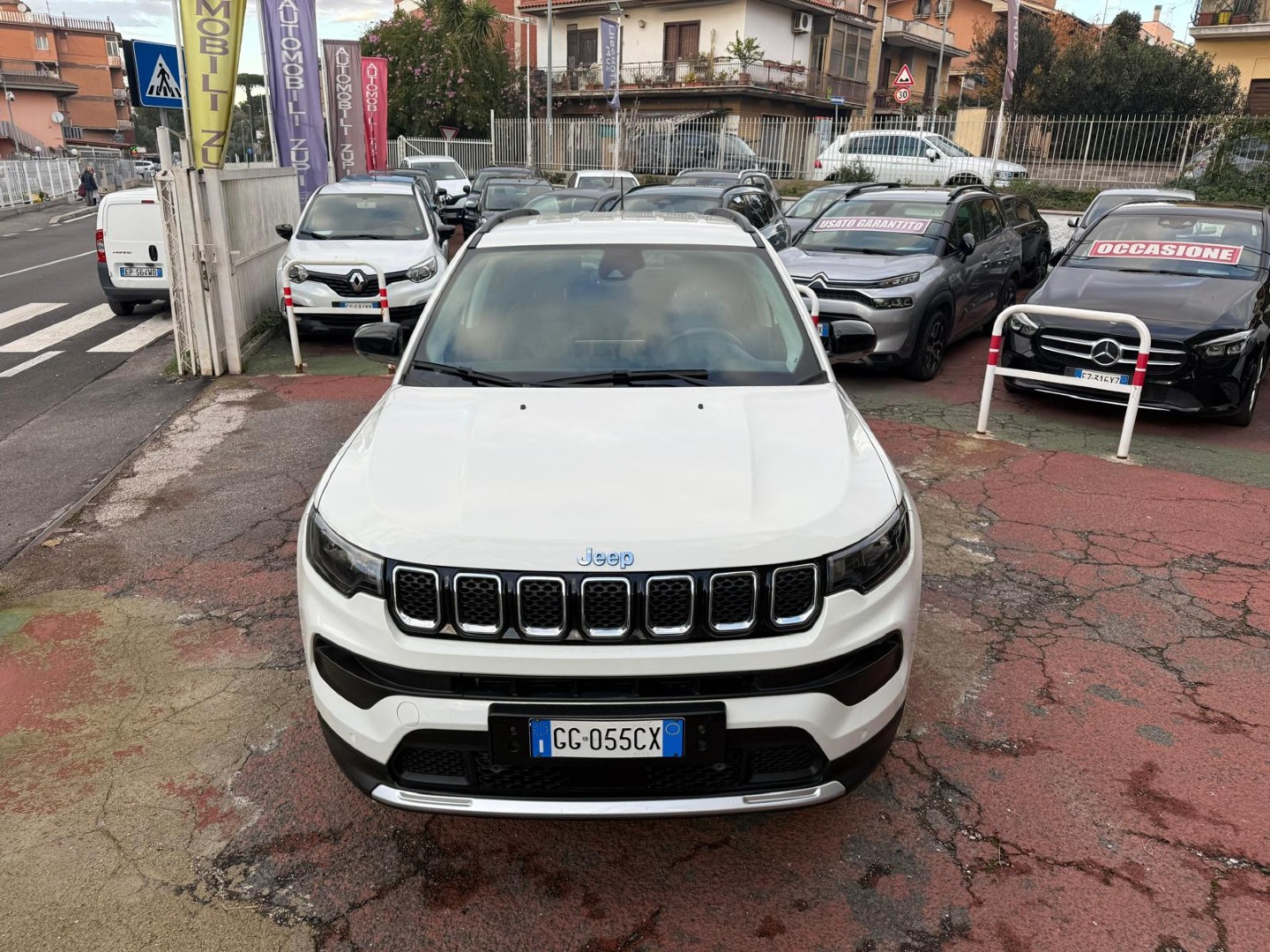 Immagine 2 - Jeep Compass 1.3 Phev Limited 4xe Pronta Consegna