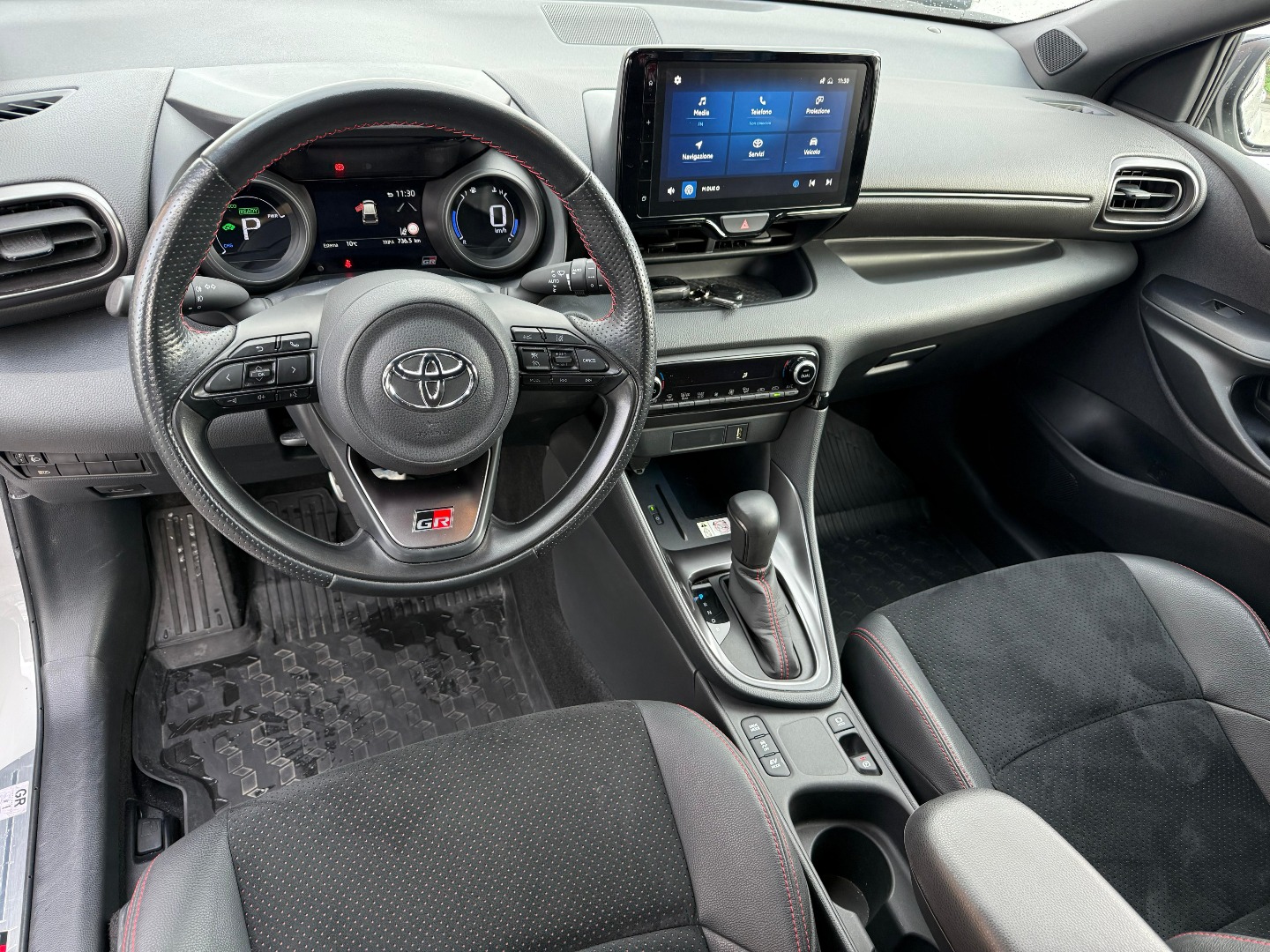 Immagine 4 - Toyota Yaris 1.5 ALL.GR **UNICO PROPRIETARIO**