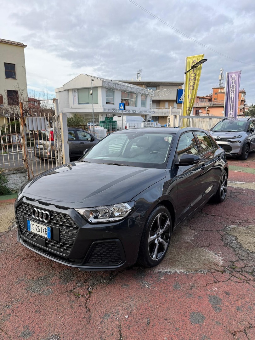 Audi A1 110cv BLOCK SHAFT  *AUTOMATICA*