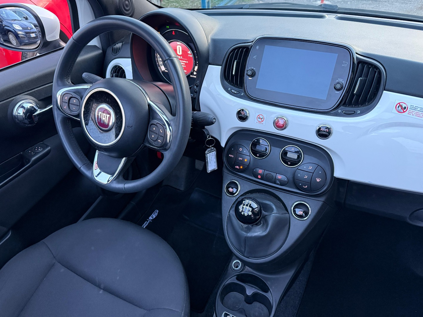 Immagine 3 - FIAT 500 HYBRID ALL. DOLCEVITA **CABRIO** VETT. ITALIANA