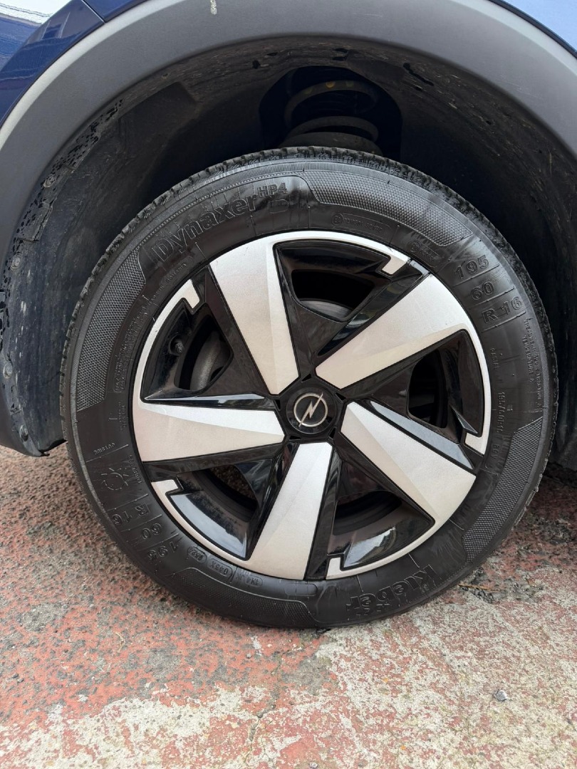 Immagine 5 - Opel Crossland 1.2 Elegance *IVA ESPOSTA*