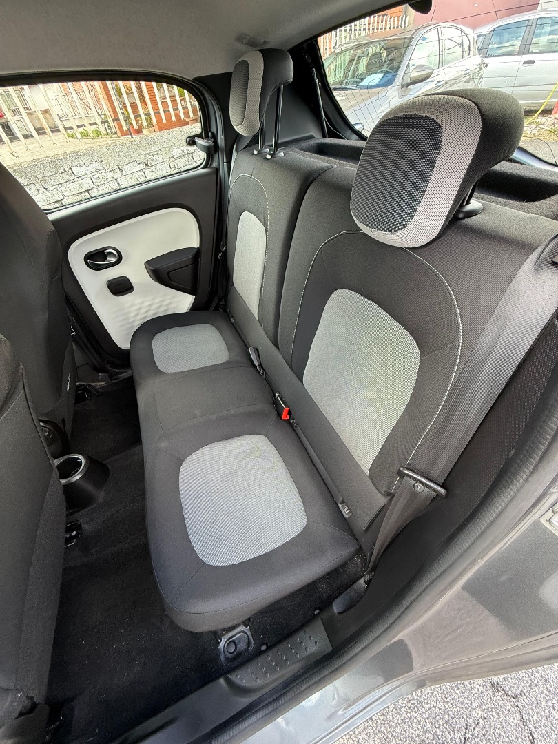 Immagine 4 - Renault Twingo 1.0 All.Intens 65cv **PRONTA CONSEGNA**