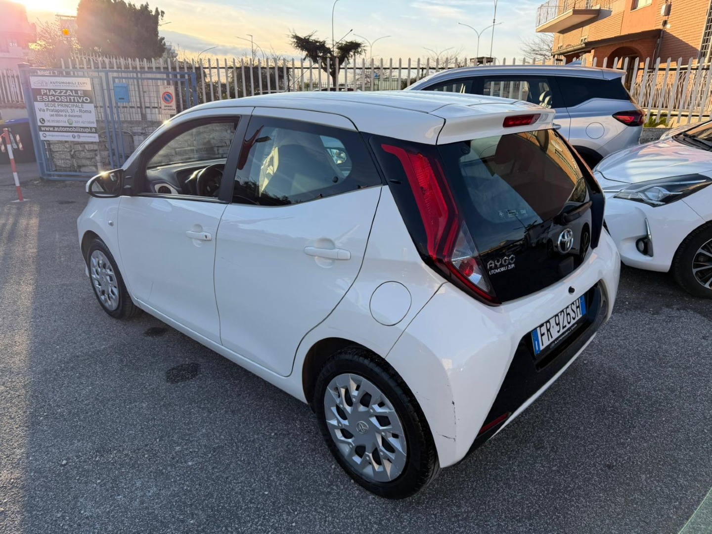 Immagine 2 - Toyota Aygo 1.0 5p **AUTOMATICA**