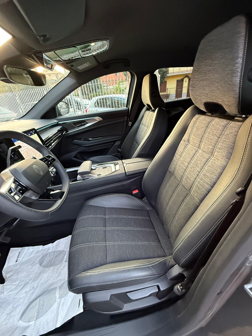 Immagine 1 - Renault Austral Hybrid **SOLO 12.000KM** 1.2 E-Tech 200cv