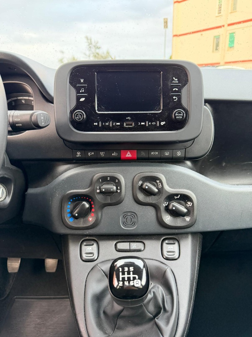Immagine 1 - Fiat Panda 1.0 Hybrid 5posti **SOLO 18.000KM**