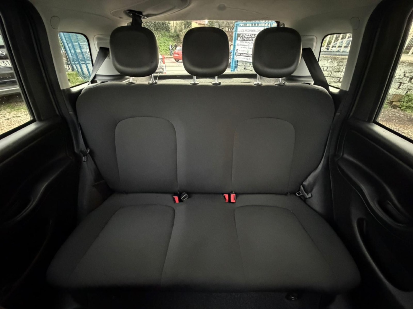 Immagine 2 - Fiat Panda 1.0 Hybrid 5posti **SOLO 18.000KM**