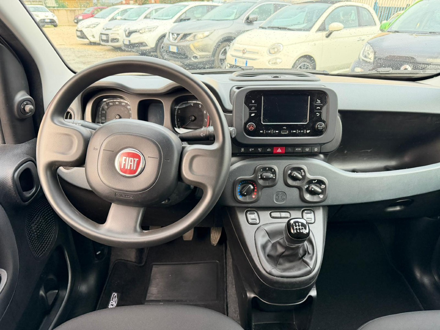 Immagine 4 - Fiat Panda 1.0 Hybrid 5posti **SOLO 18.000KM**