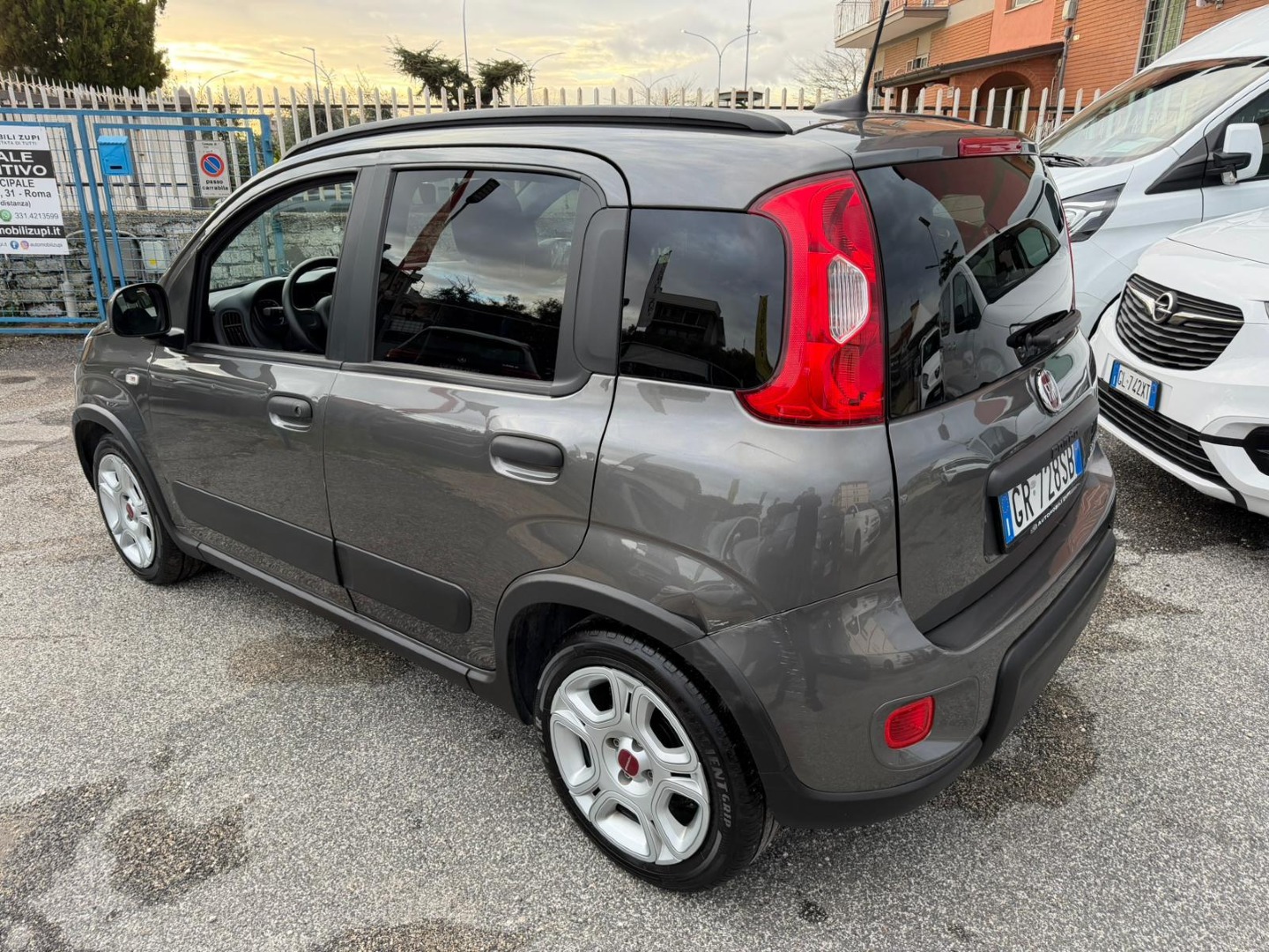 Immagine 9 - Fiat Panda 1.0 Hybrid 5posti **SOLO 18.000KM**