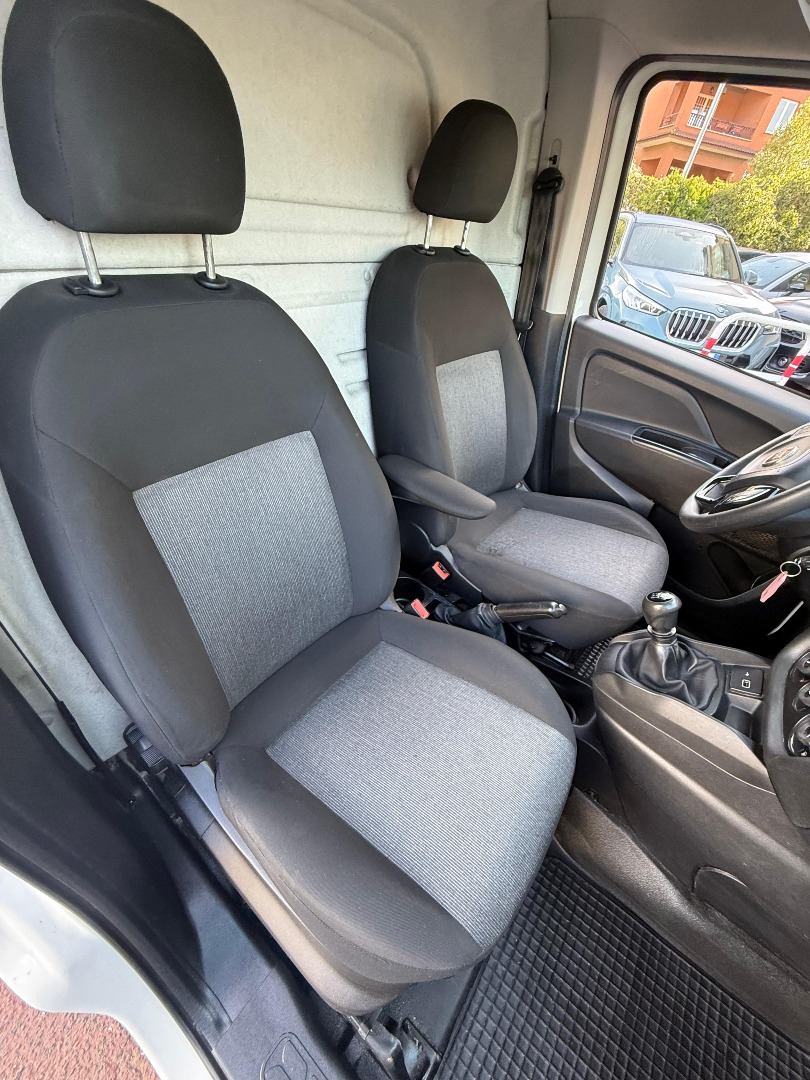 Immagine 1 - Fiat Doblo CARGO ch1 **ALL. LOUNGE** 1.6 + IVA22%