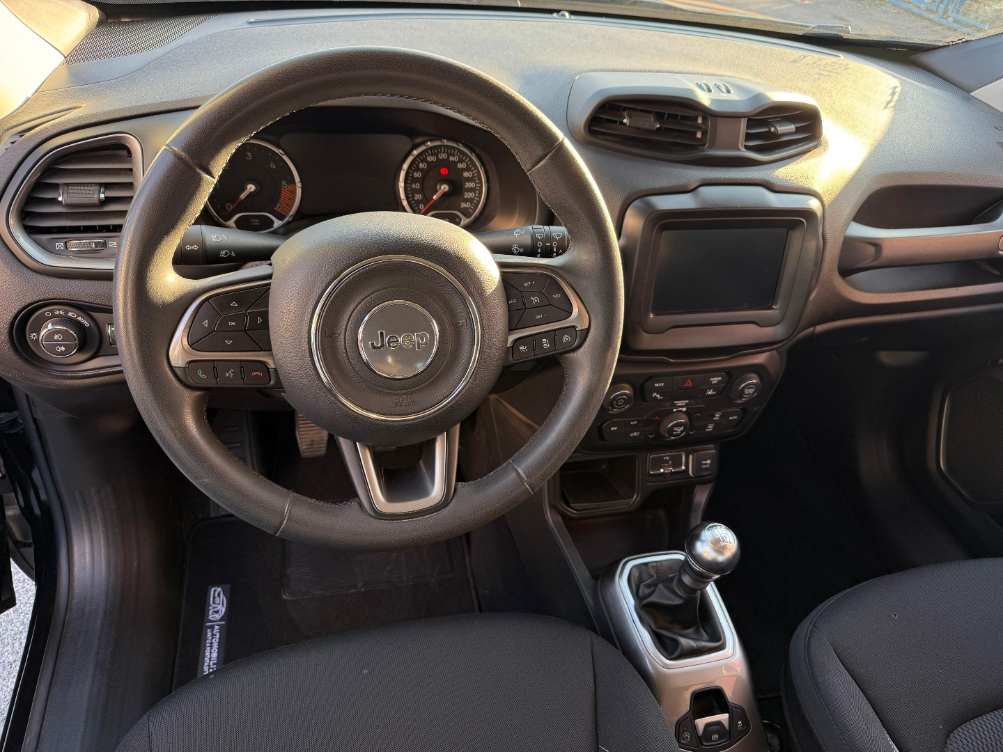 Immagine 3 - Jeep Renegade 1.6 Mjt 120cv **UNICO PROPRIETARIO** IVA ESP