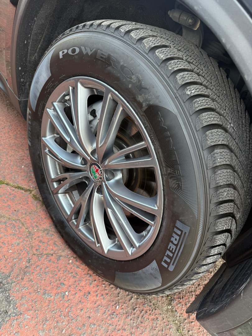 Immagine 1 - Alfa Romeo Stelvio 2.2 ALL. Business Q4 190cv AUTOM.