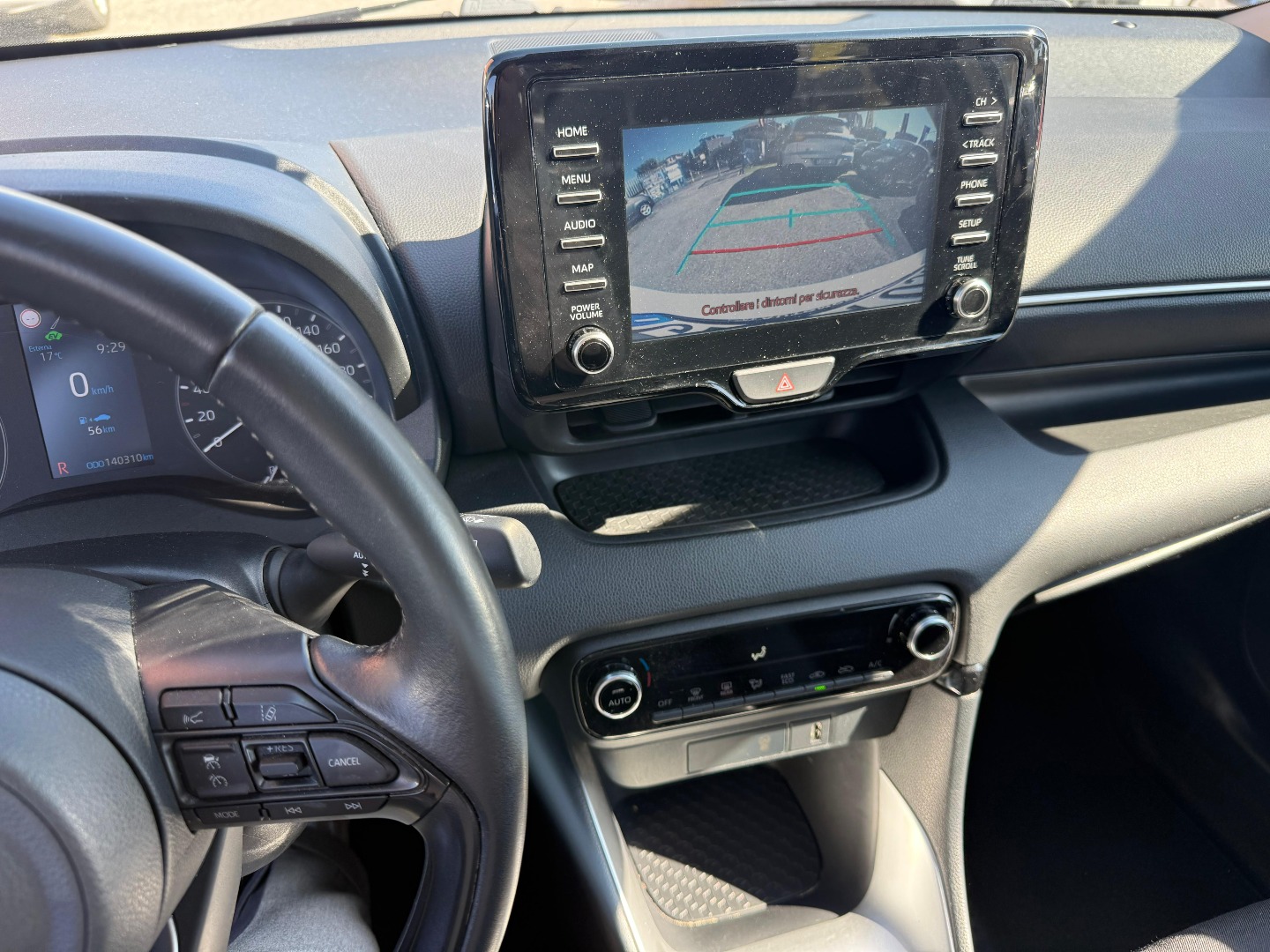 Immagine 4 - Toyota Yaris 1.5h All. Active **PRONTA CONSEGNA**