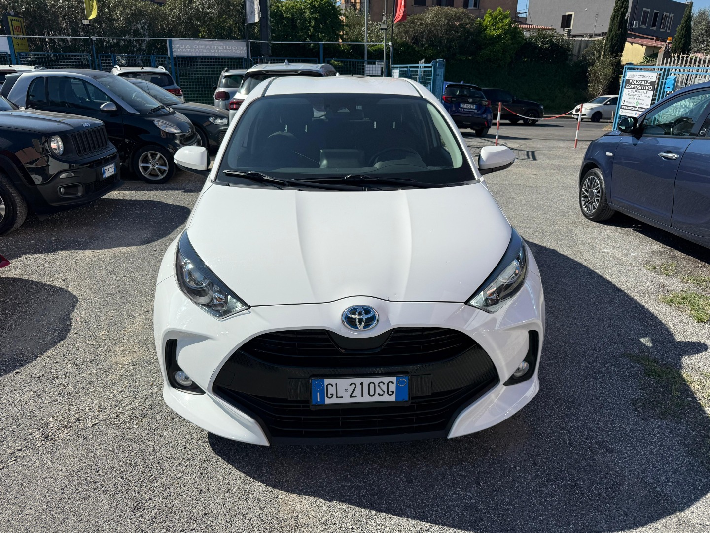 Immagine 10 - Toyota Yaris 1.5h All. Active **PRONTA CONSEGNA**