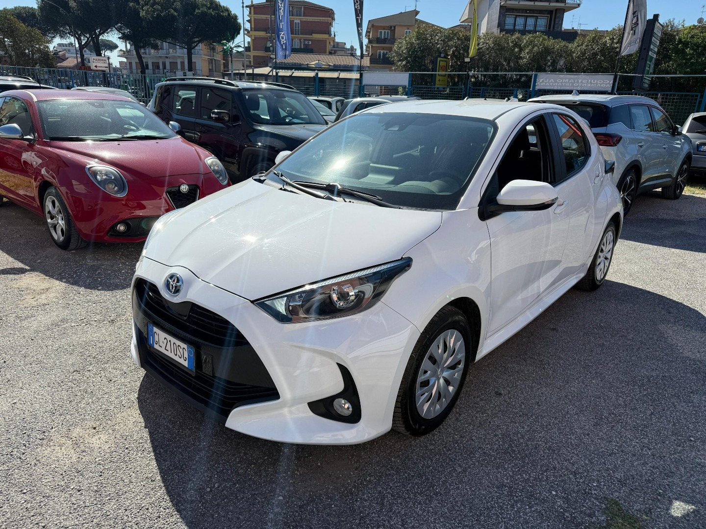 Toyota Yaris 1.5h All. Active **PRONTA CONSEGNA**
