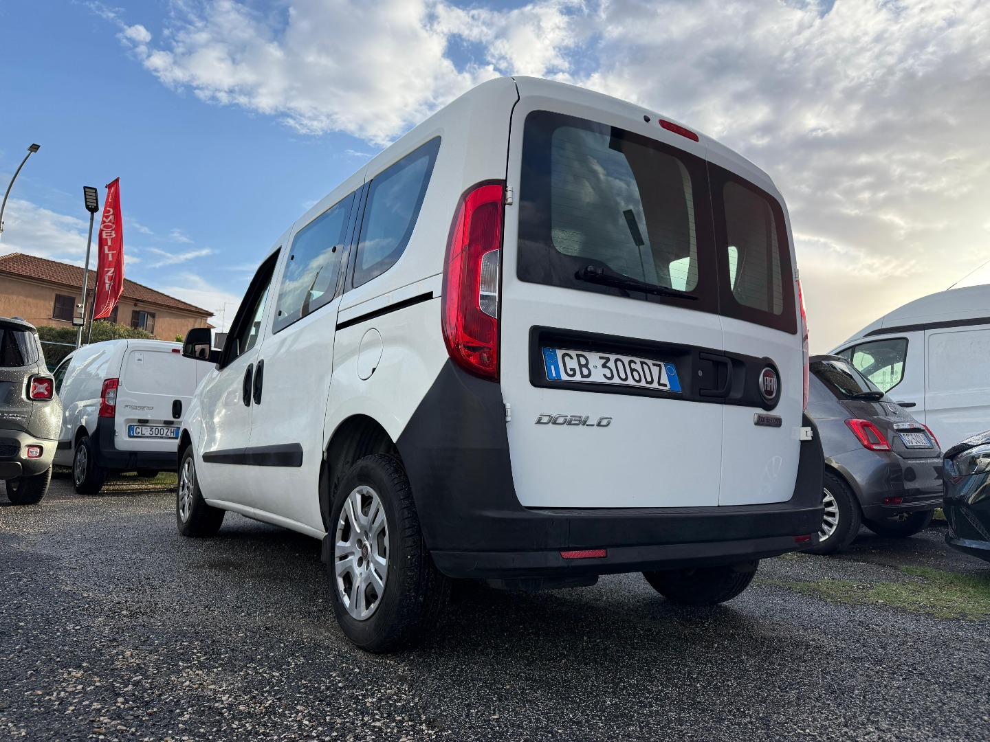 Immagine 4 - Fiat Doblo COMBO 1.3 MJT **SOLO 28.000KM** + IVA22%