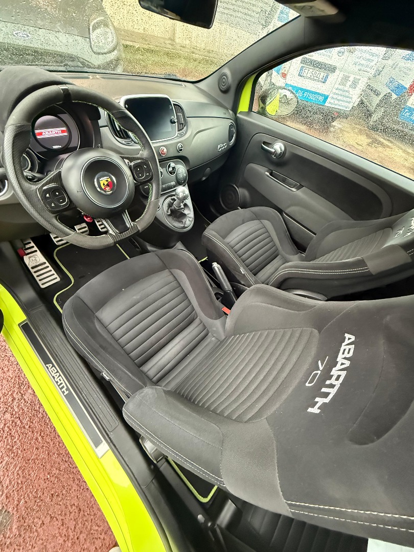 Immagine 3 - Abarth 595 Competizione 1.4 **CABRIO** 70' anniversario
