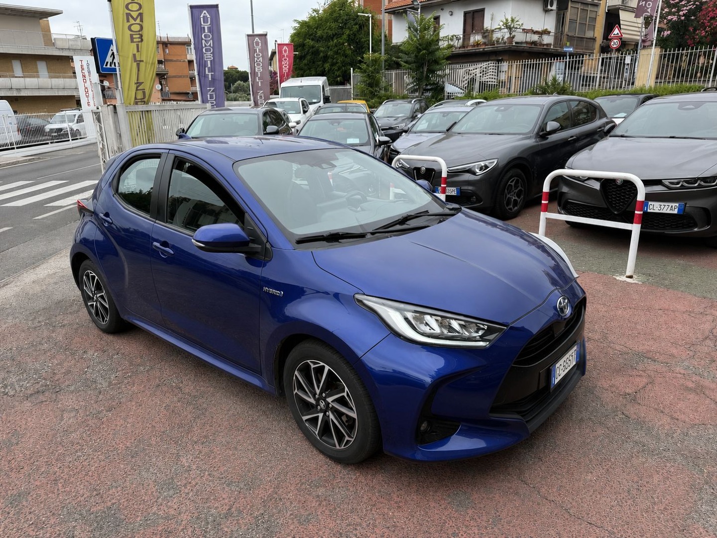 Immagine 4 - Toyota Yaris 1.5 Hybrid All. Lounge 92cv **PRONTA CONSEGNA**