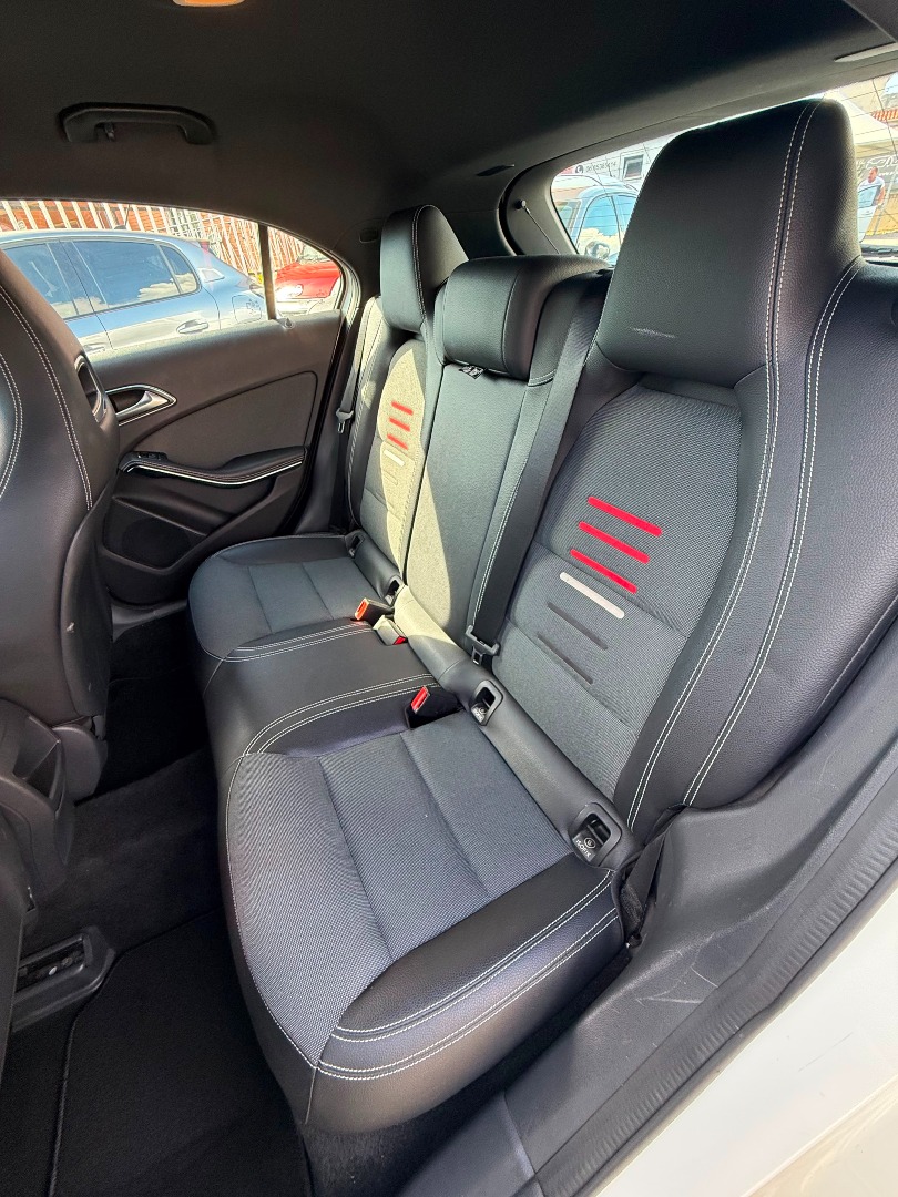 Immagine 4 - Mercedes-Benz A 180 1.5 AUTOM. **UNICO PROPRIETARIO**