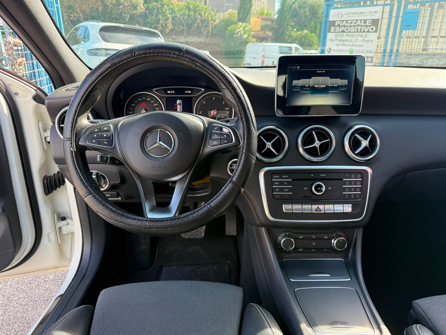 Immagine 6 - Mercedes-Benz A 180 1.5 AUTOM. **UNICO PROPRIETARIO**