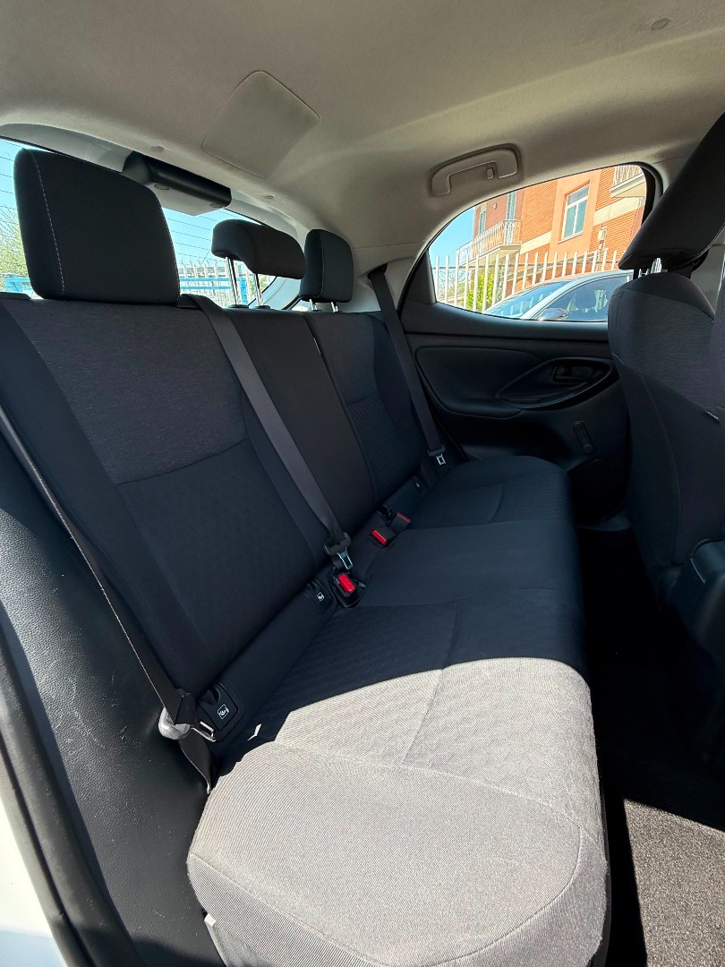 Immagine 1 - Toyota Yaris 1.5h 92cv ibrida **PRONTA CONSEGNA**