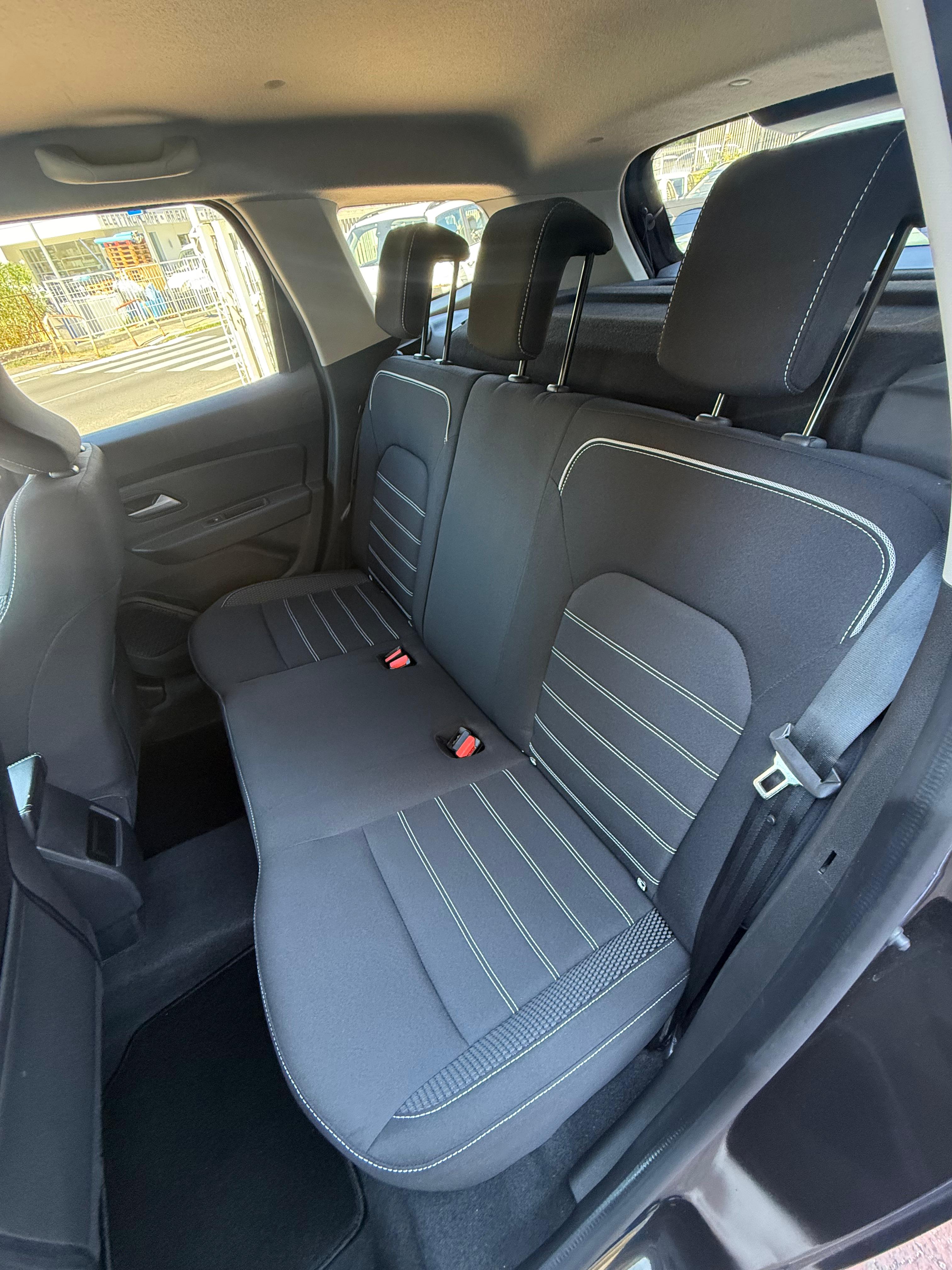Immagine 4 - Dacia Duster GPL 100cv All.Extreme **UNICO PROPRIETARIO**