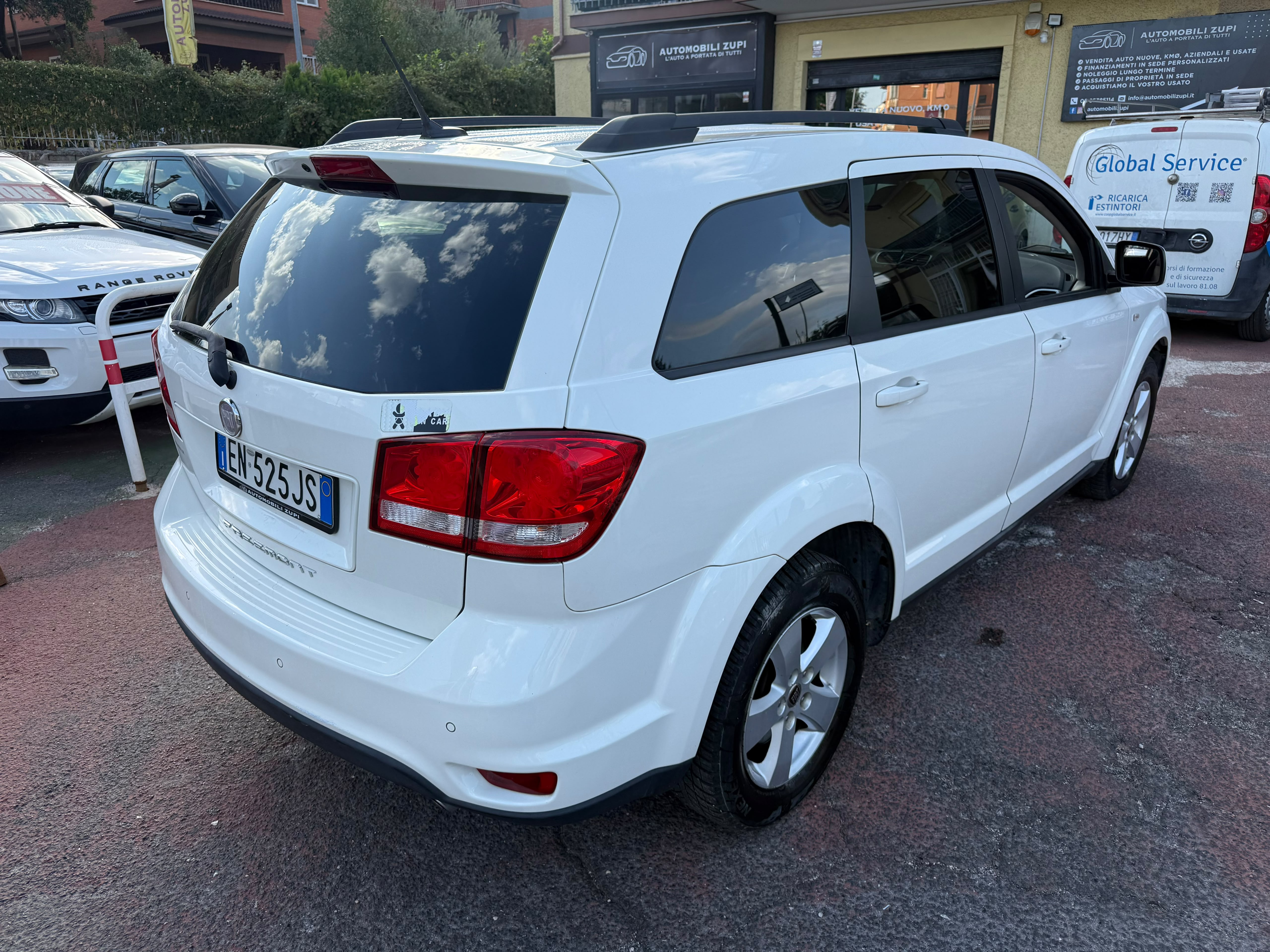 Immagine 10 - Fiat Freemont 2.0 mjt 16v Lounge 140cv **7 posti**