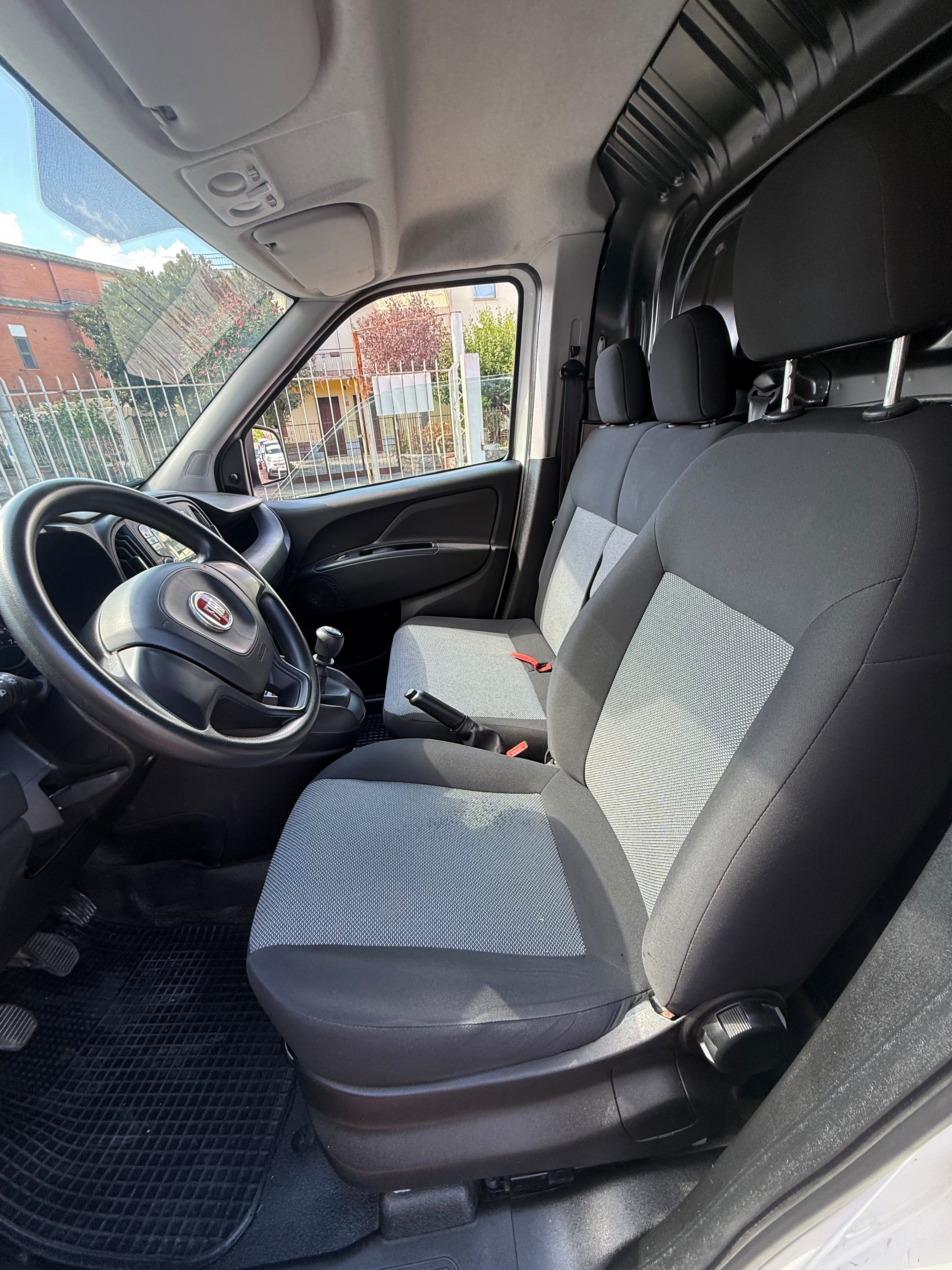 Immagine 2 - FIAT DOBLO'-68.000KM-PRONTA CONSEGNA!!