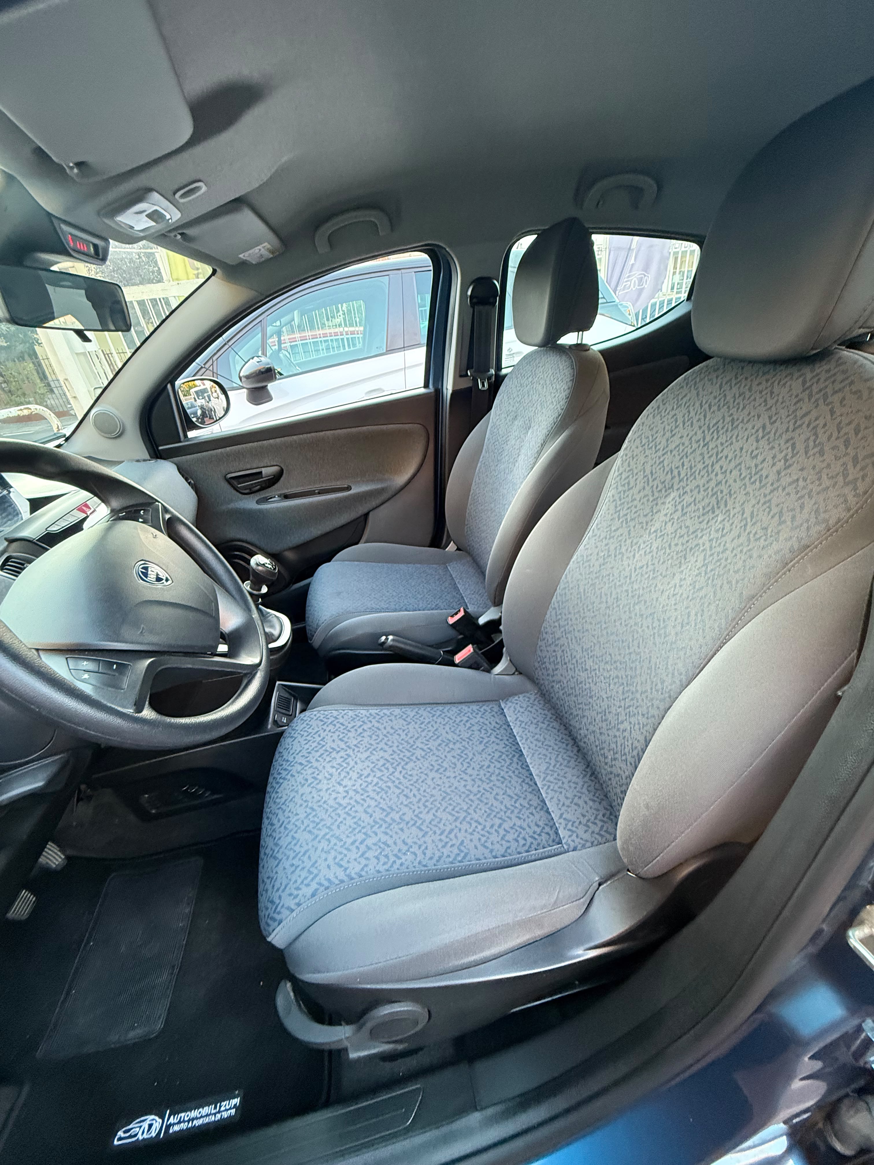 Immagine 7 - Lancia Ypsilon 1.0 Hybrid **VETTURA ITALIANA**