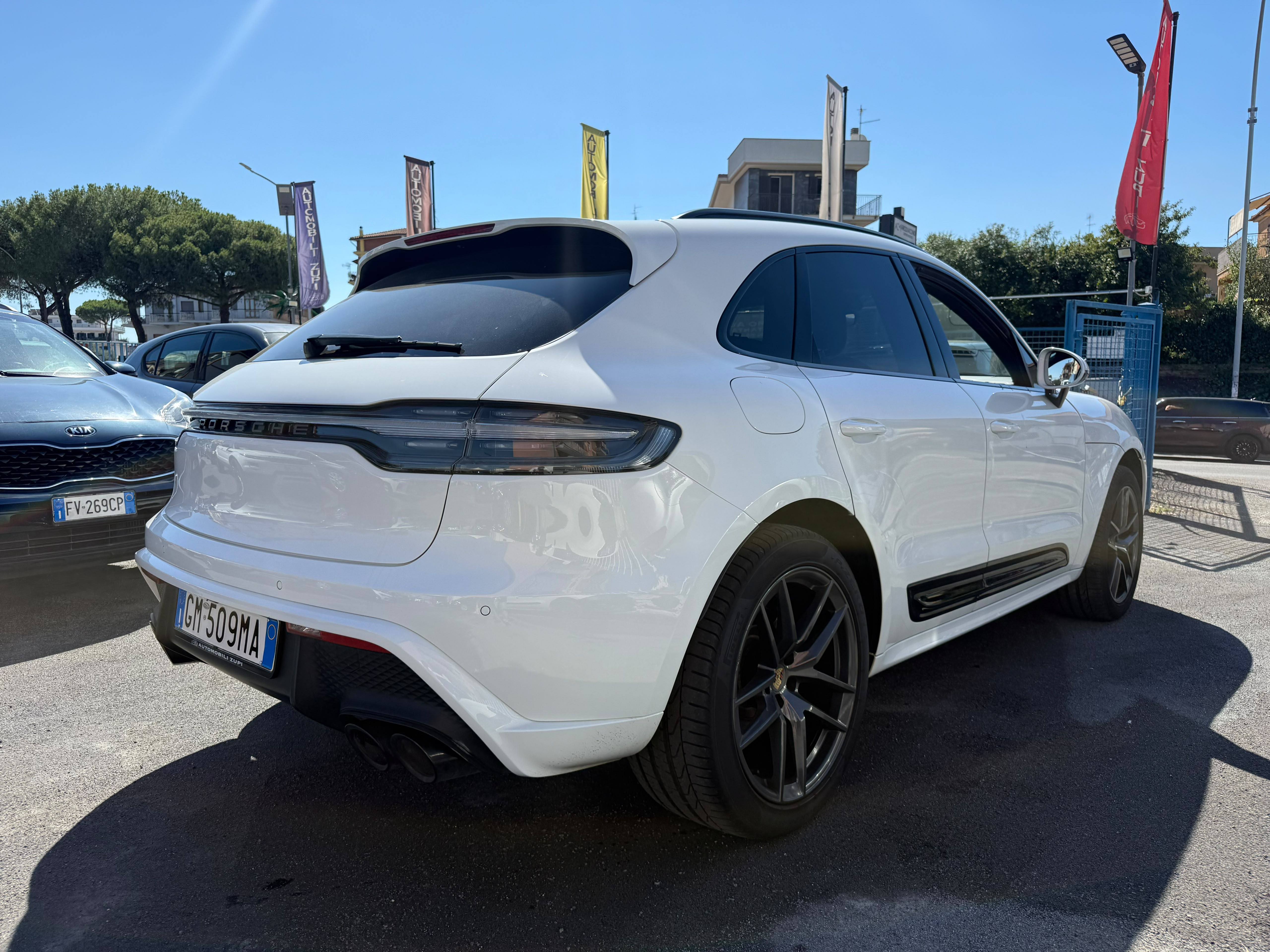 Immagine 2 - Porsche Macan T 2.0 265cv **GARANZIA PORSCHE APPROVED**