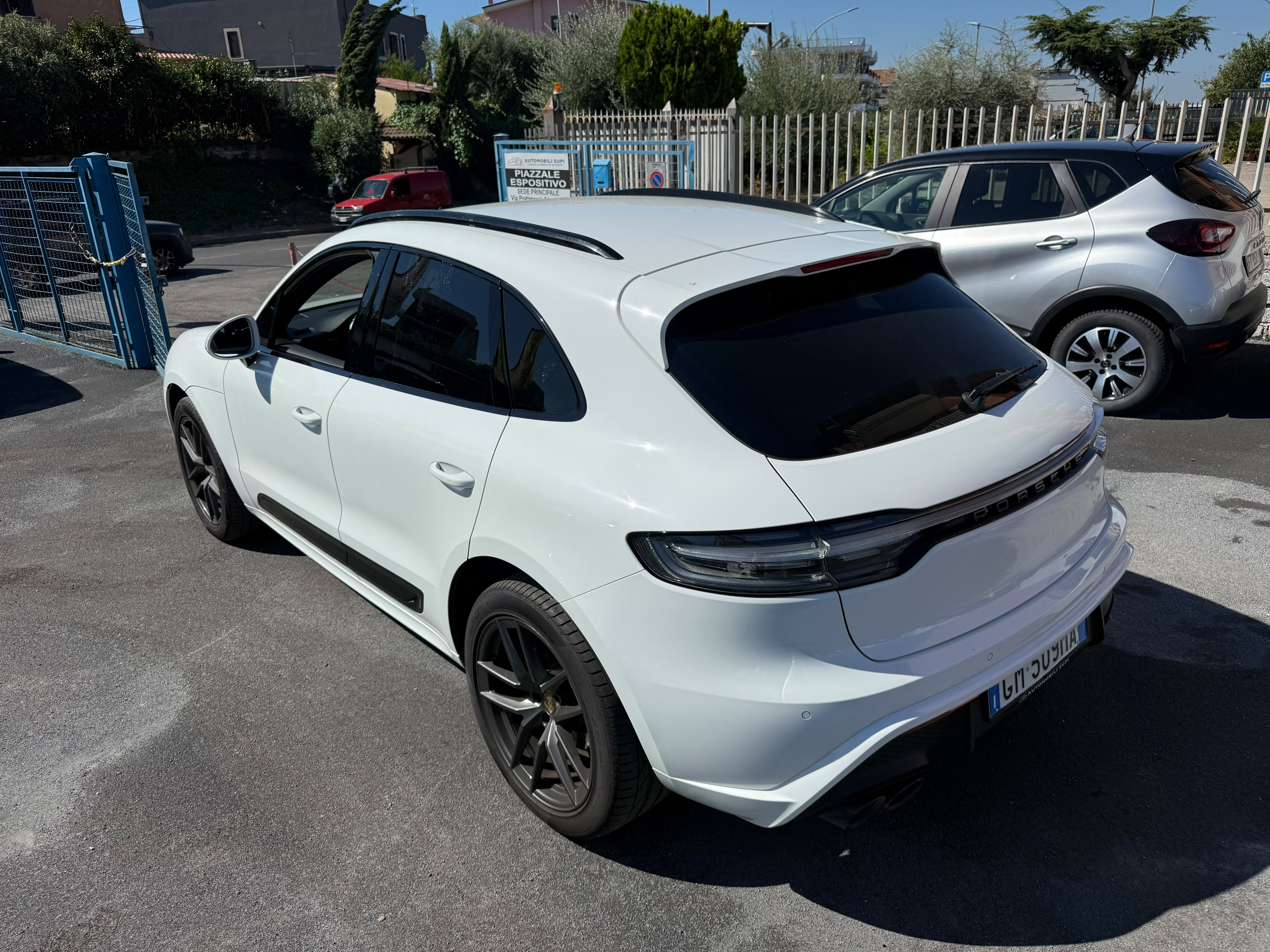 Immagine 3 - Porsche Macan T 2.0 265cv **GARANZIA PORSCHE APPROVED**