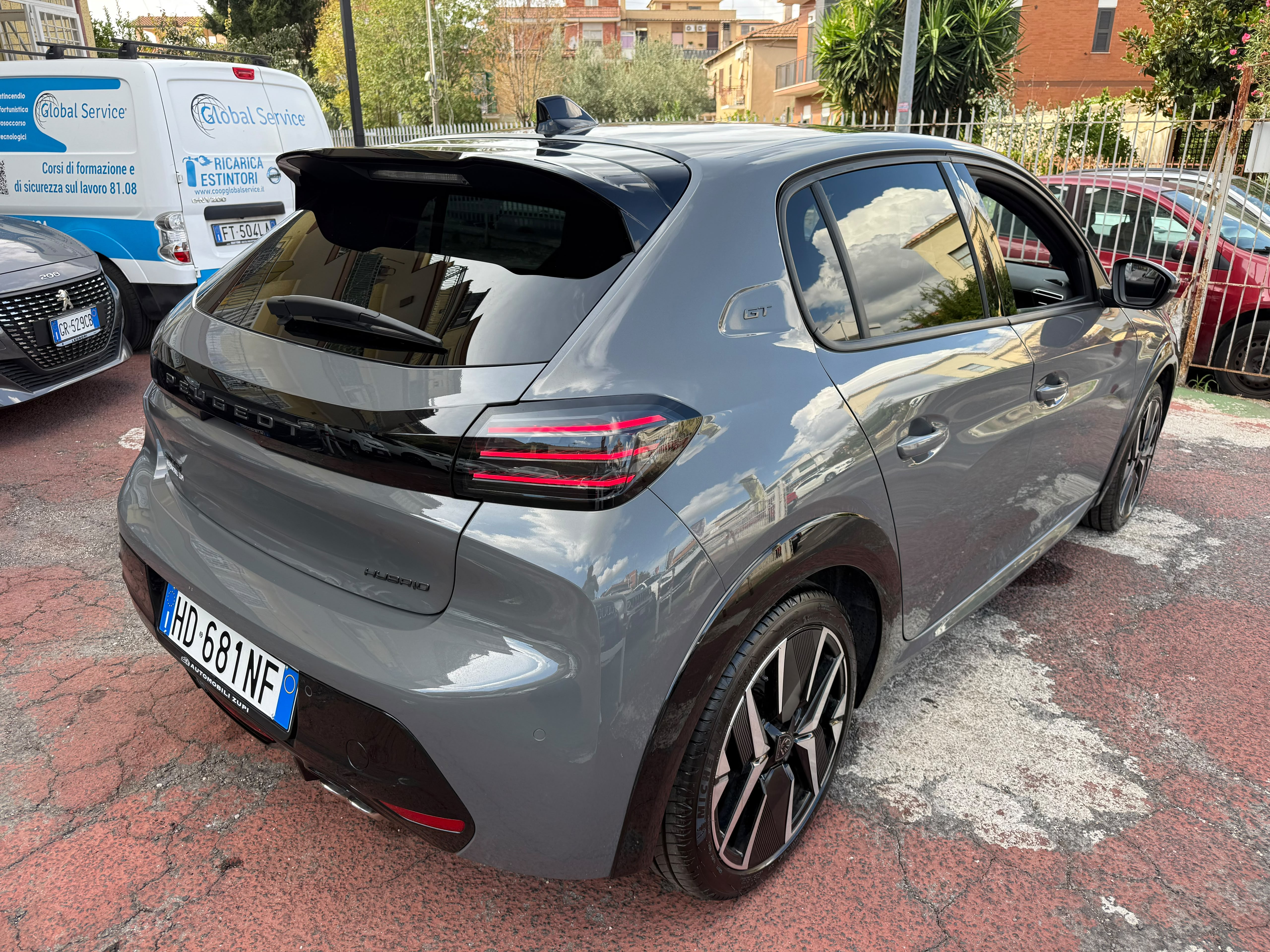 Immagine 1 - Peugeot 208 e-dcs6 All. GT