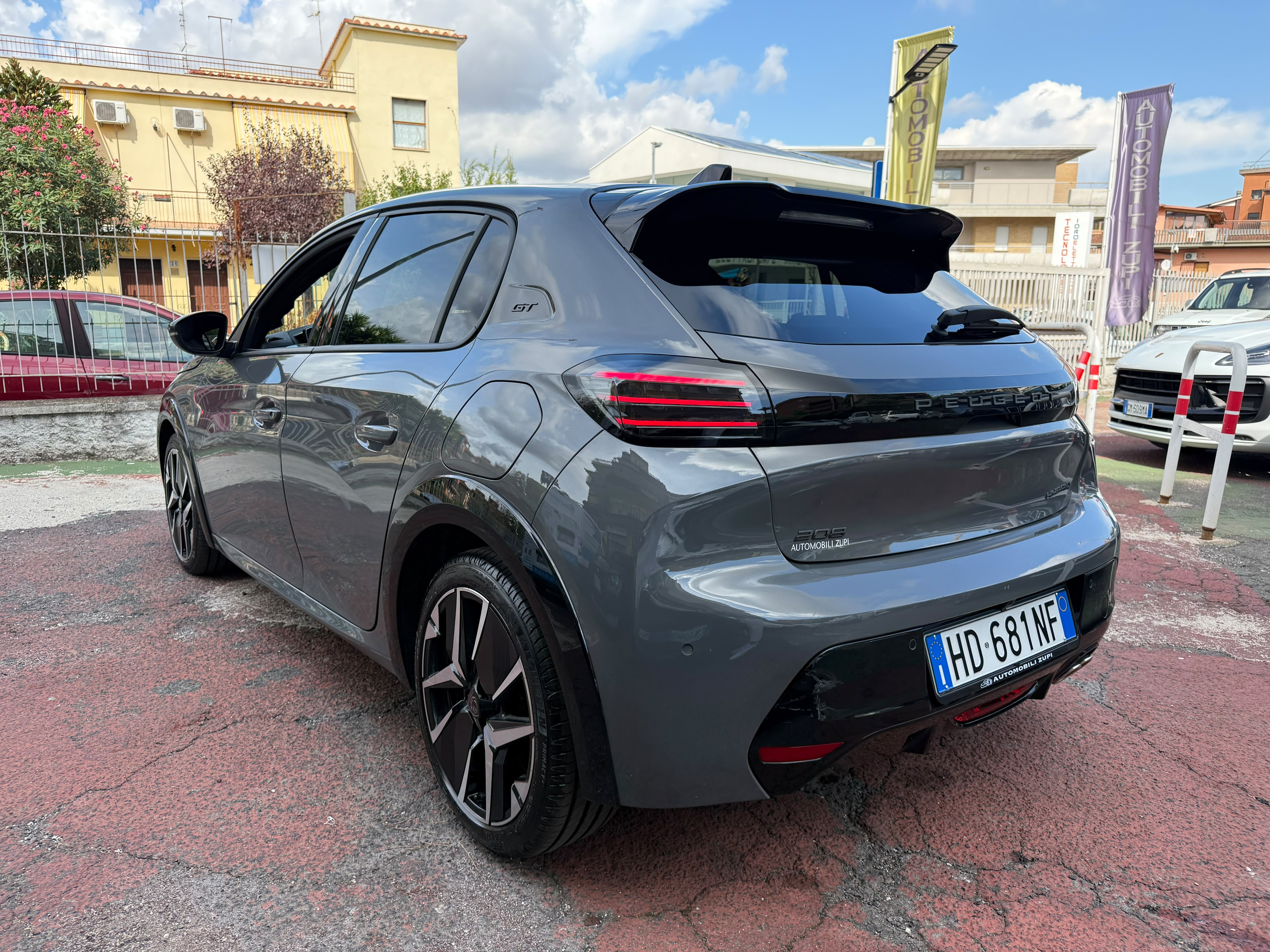 Immagine 4 - Peugeot 208 e-dcs6 All. GT