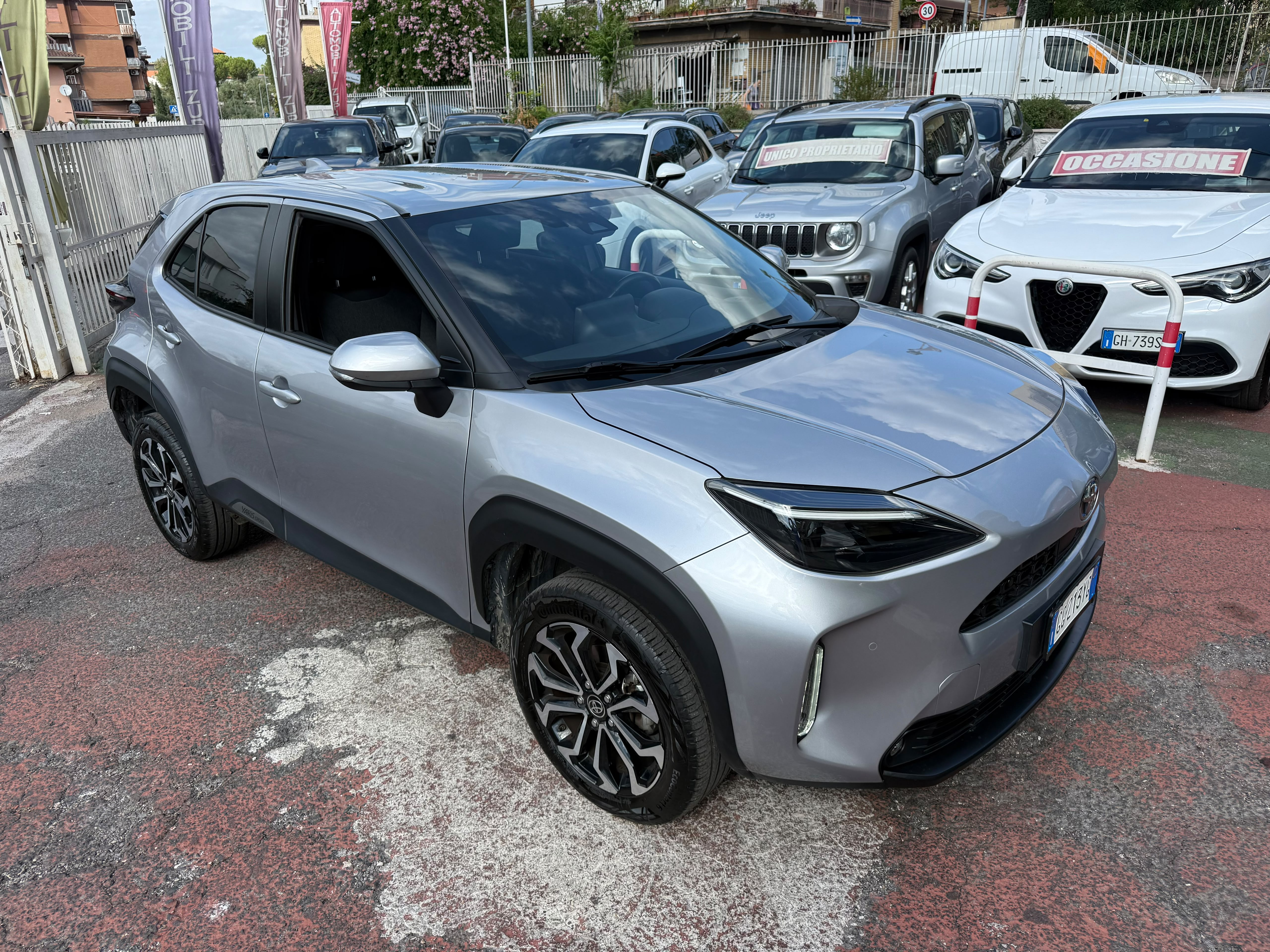 Toyota Yaris Cross 1.5 HYBRID **SERVICE TOYOTA**