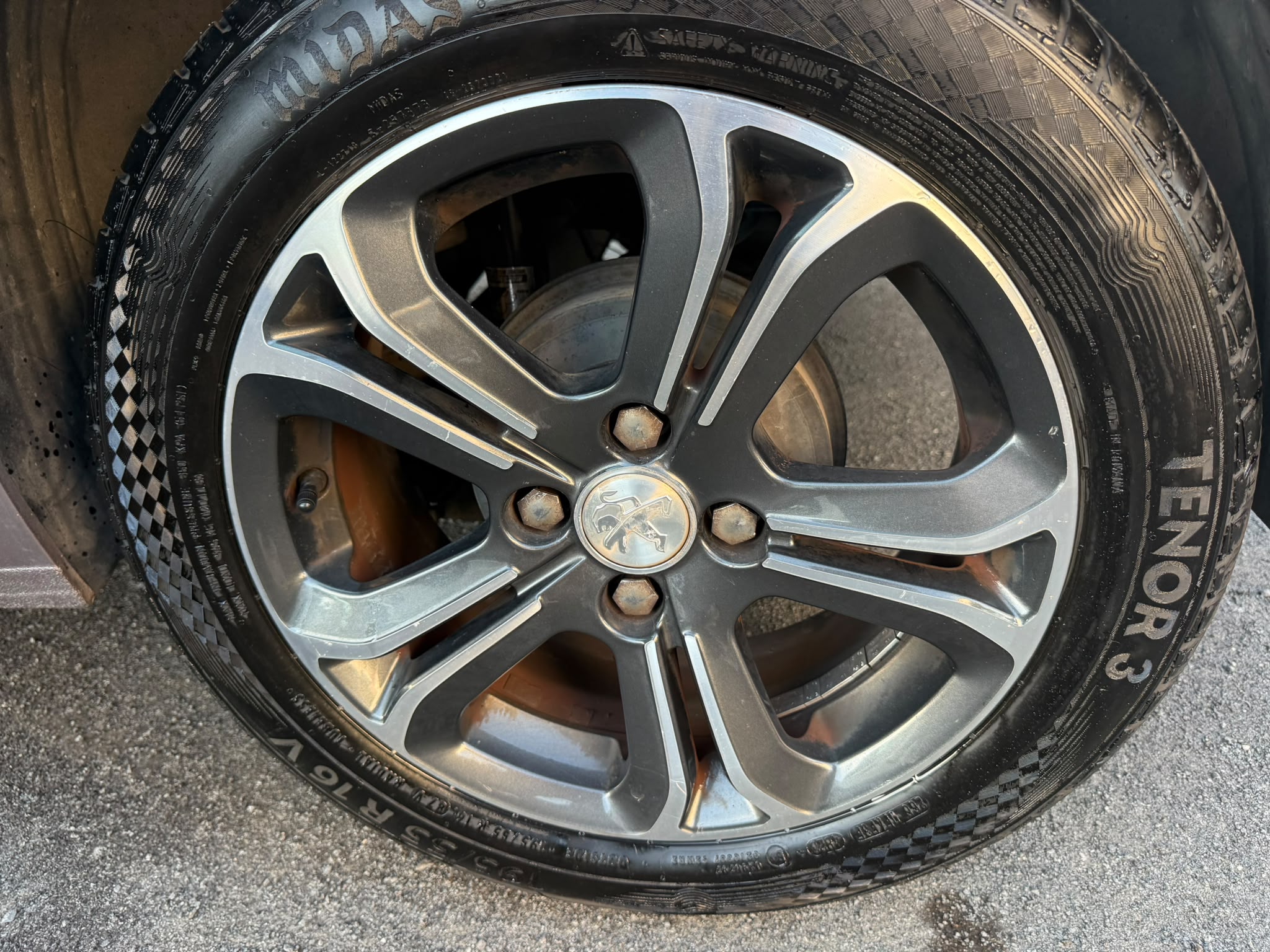 Immagine 8 - Peugeot 208 Serie Puretech 82cv Allure