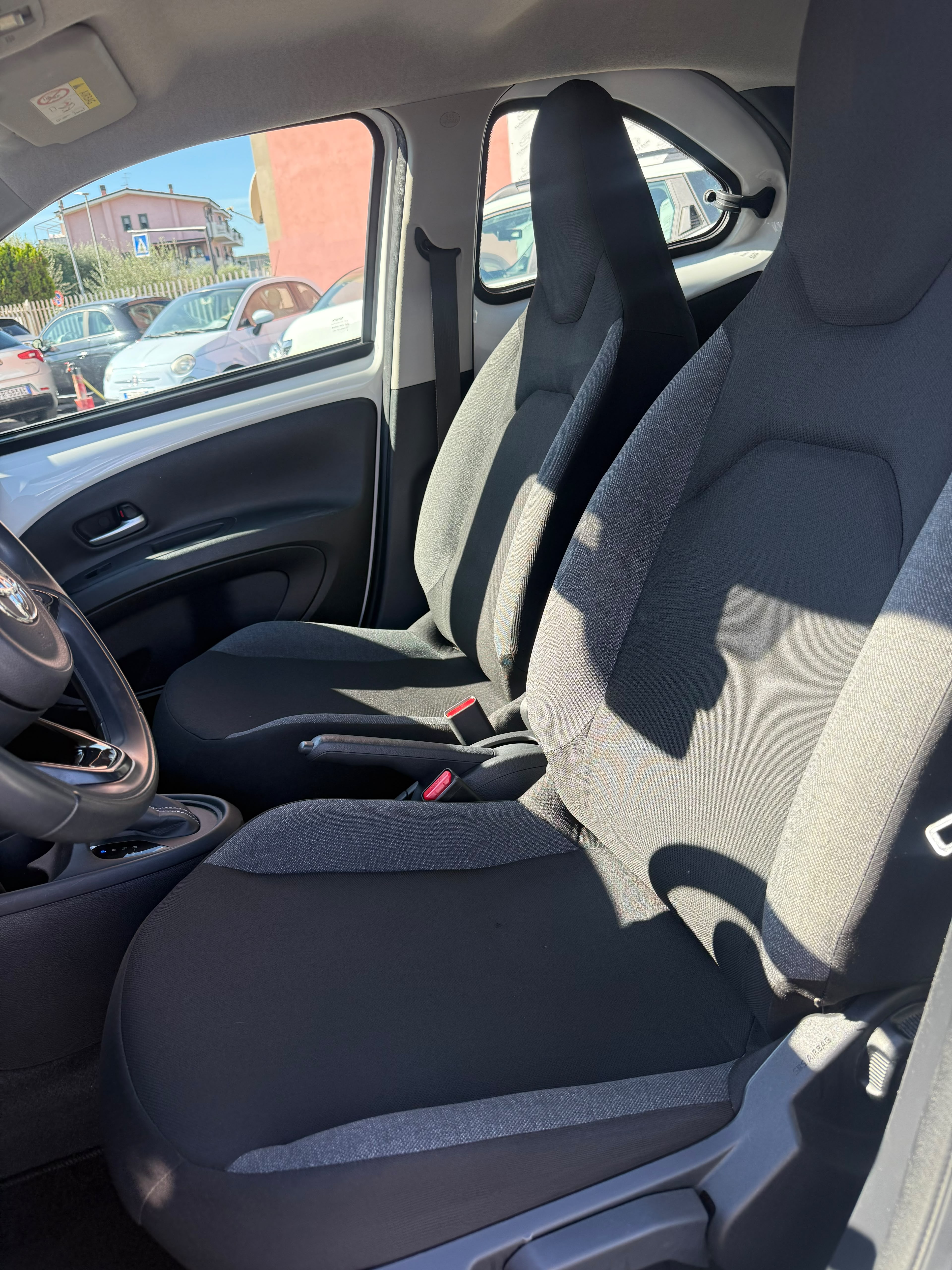 Immagine 3 - Toyota Aygo X All. Lounge 1.0 72cv