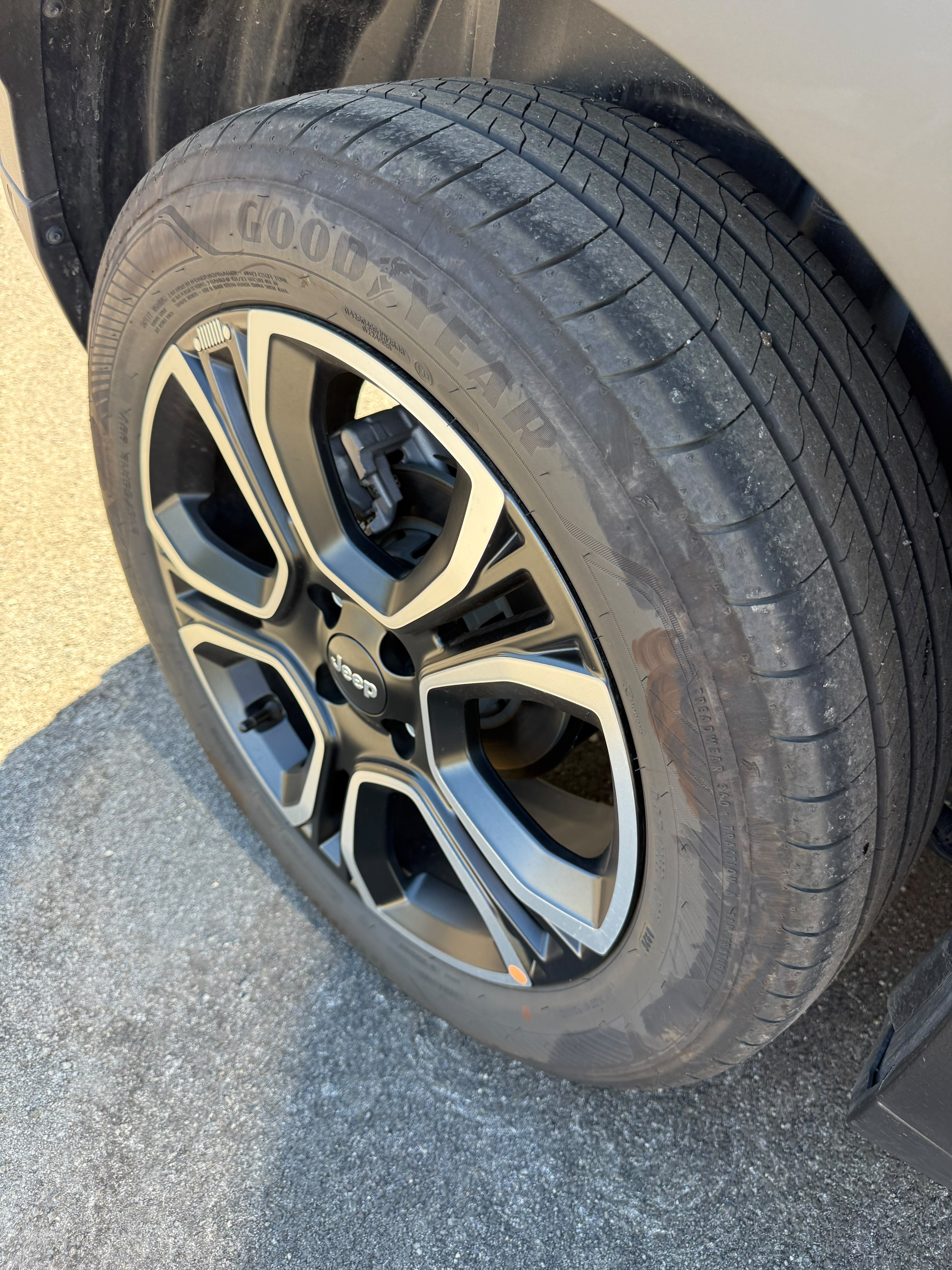 Immagine 2 - Jeep Avenger 1.2 turbo e-hybrid mhev Altitude