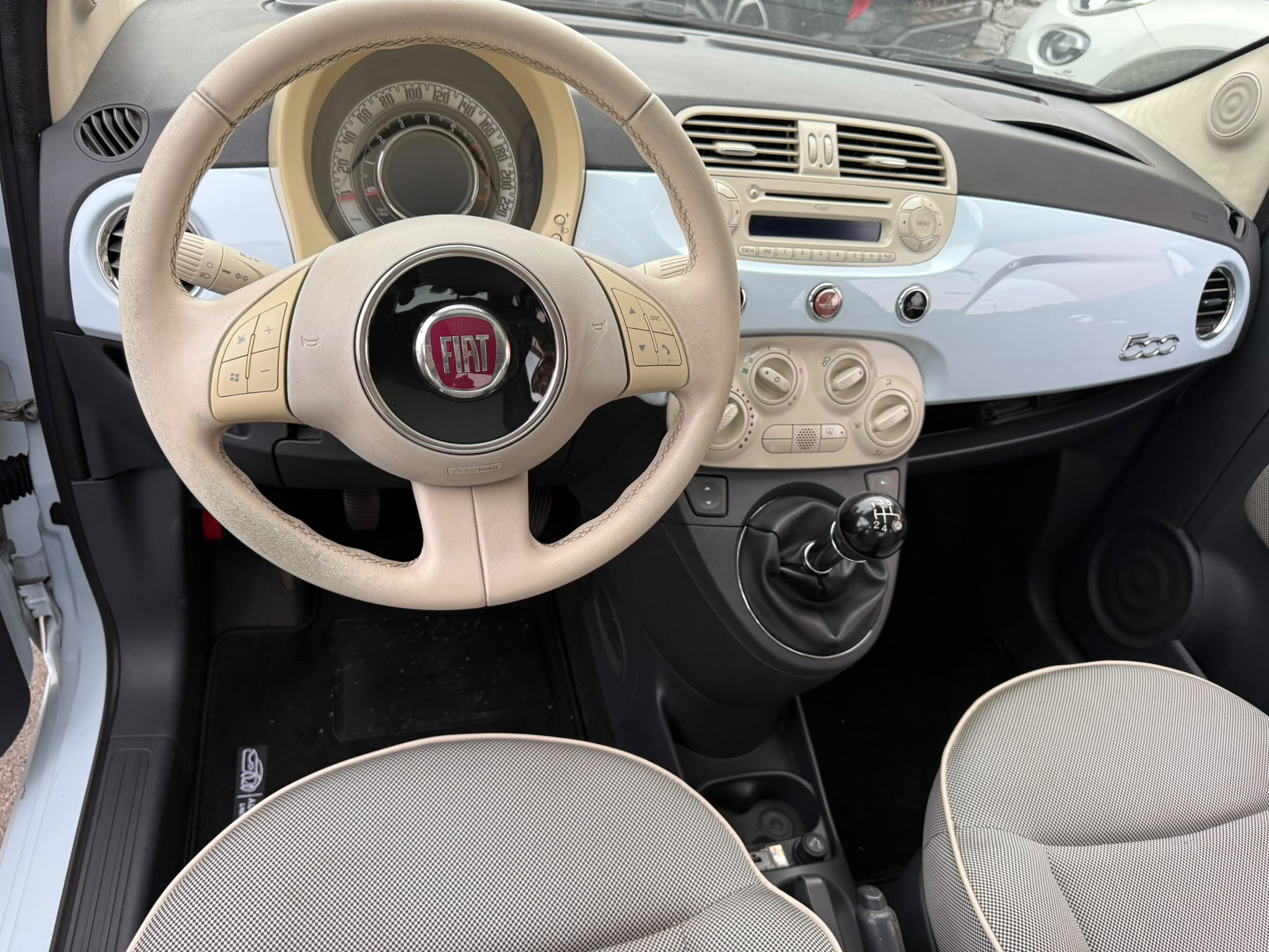 Immagine 3 - FIAT 500 1.2 69CV **UNICO PROPRIETARIO**
