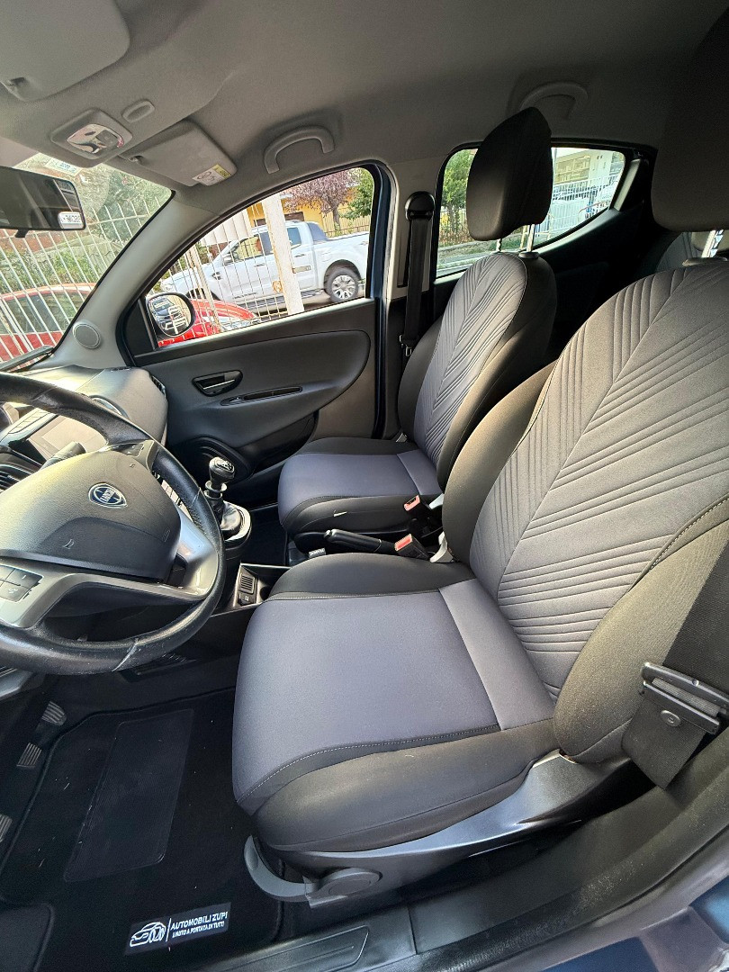 Immagine 8 - LANCIA YPSILON HYBRID 1.0