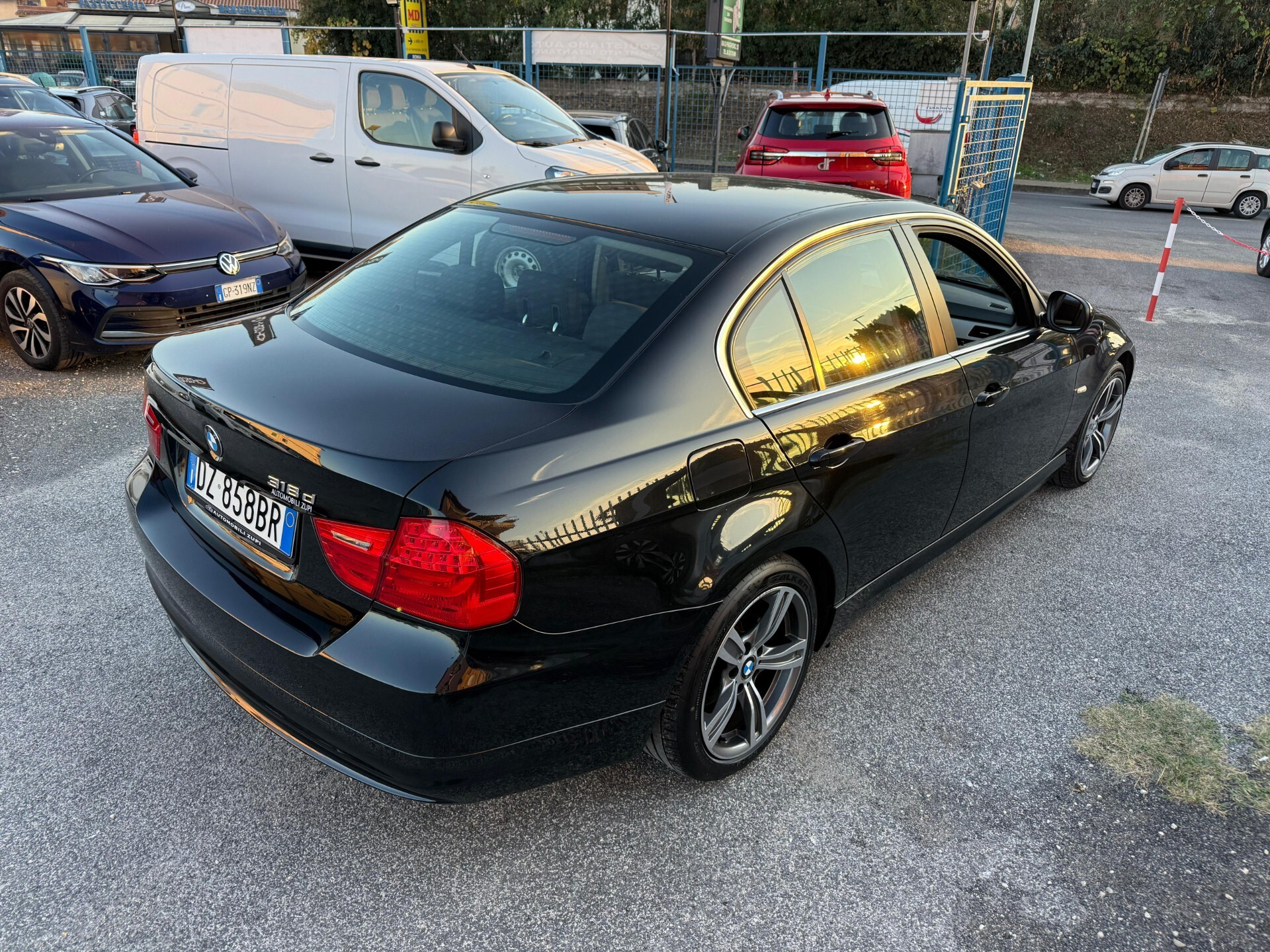 Immagine 4 - Bmw 318d SOLI 126.000KM *UNICO PROPRIETARIO*