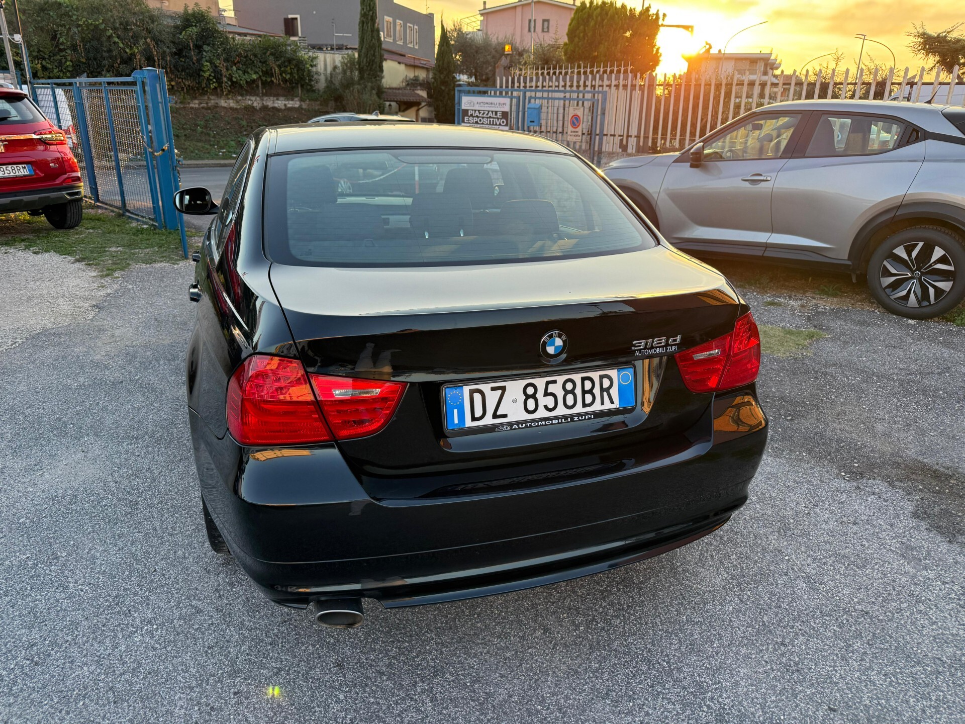 Immagine 5 - Bmw 318d SOLI 126.000KM *UNICO PROPRIETARIO*