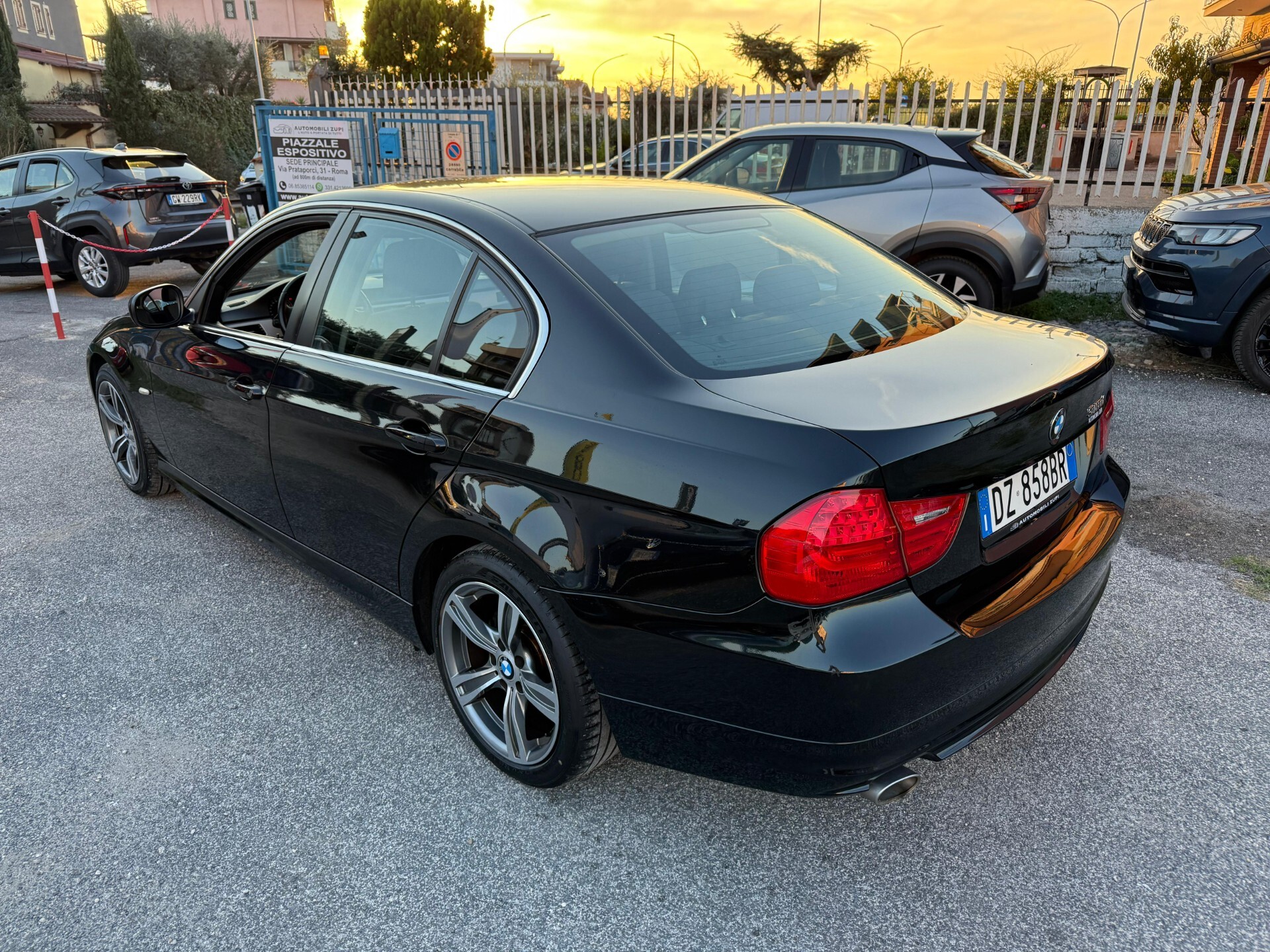 Immagine 6 - Bmw 318d SOLI 126.000KM *UNICO PROPRIETARIO*