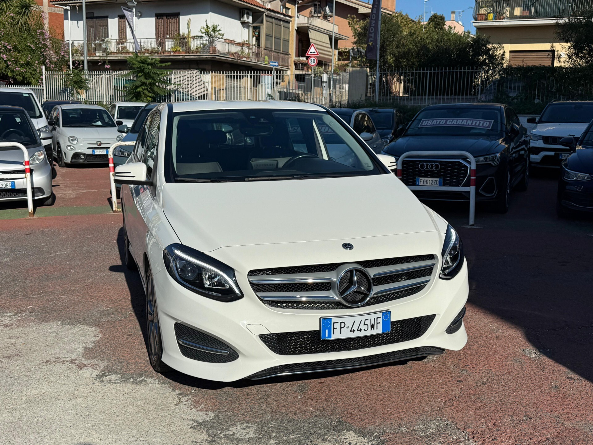 Immagine 2 - Mercedes-benz B 180 d *AUTOMATICA*