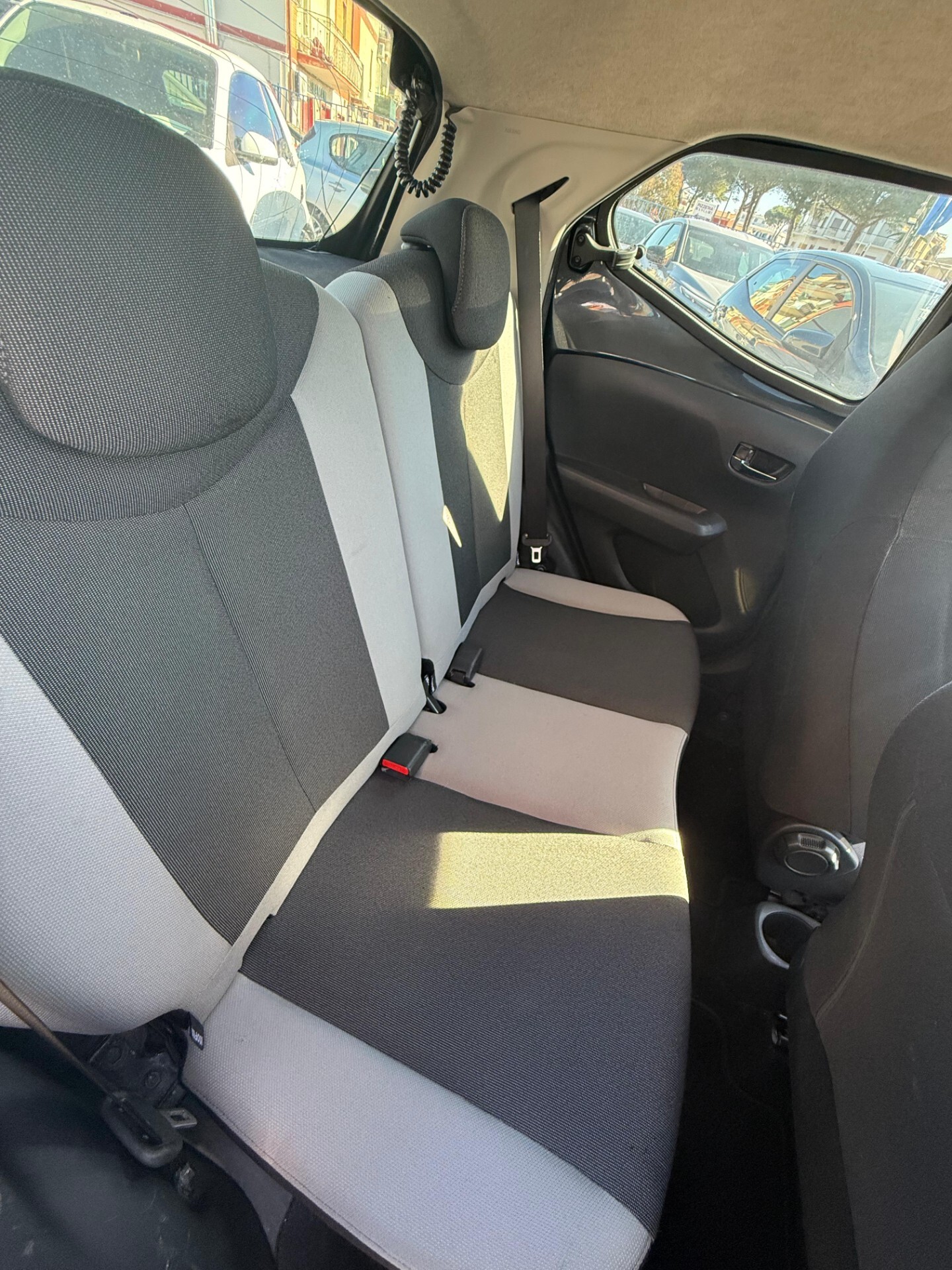 Immagine 9 - Toyota Aygo 69cv **AUTOMATICA**