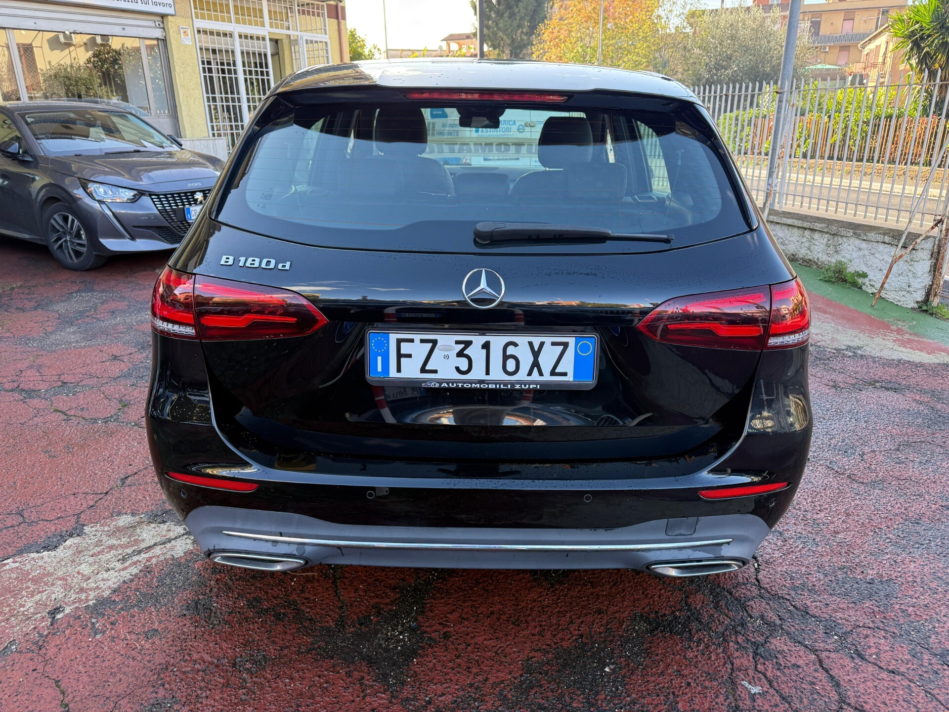 Immagine 6 - Mercedes-benz B 180d 116cv *UNICO PROPRIETARIO*