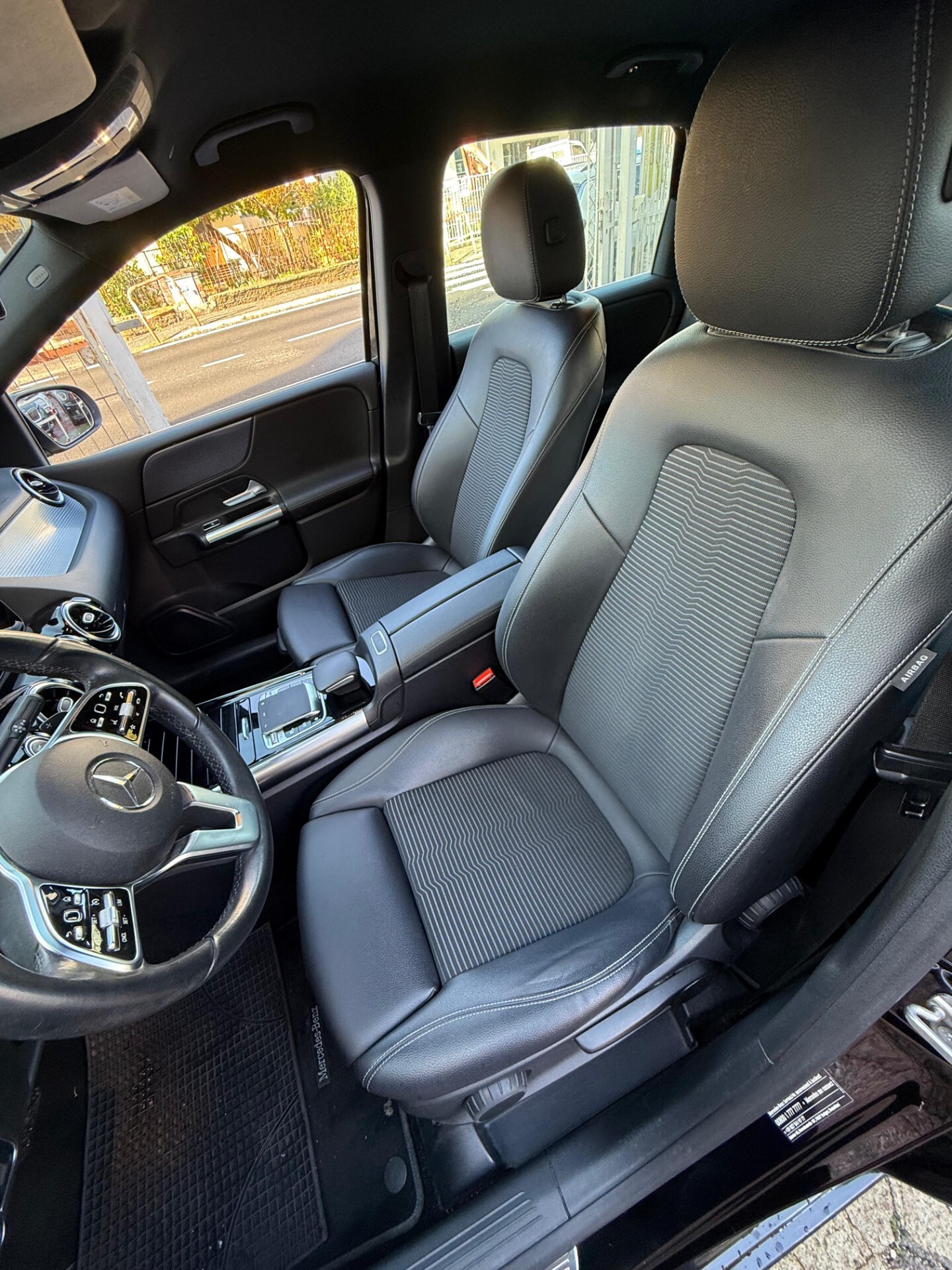 Immagine 7 - Mercedes-benz B 180d 116cv *UNICO PROPRIETARIO*