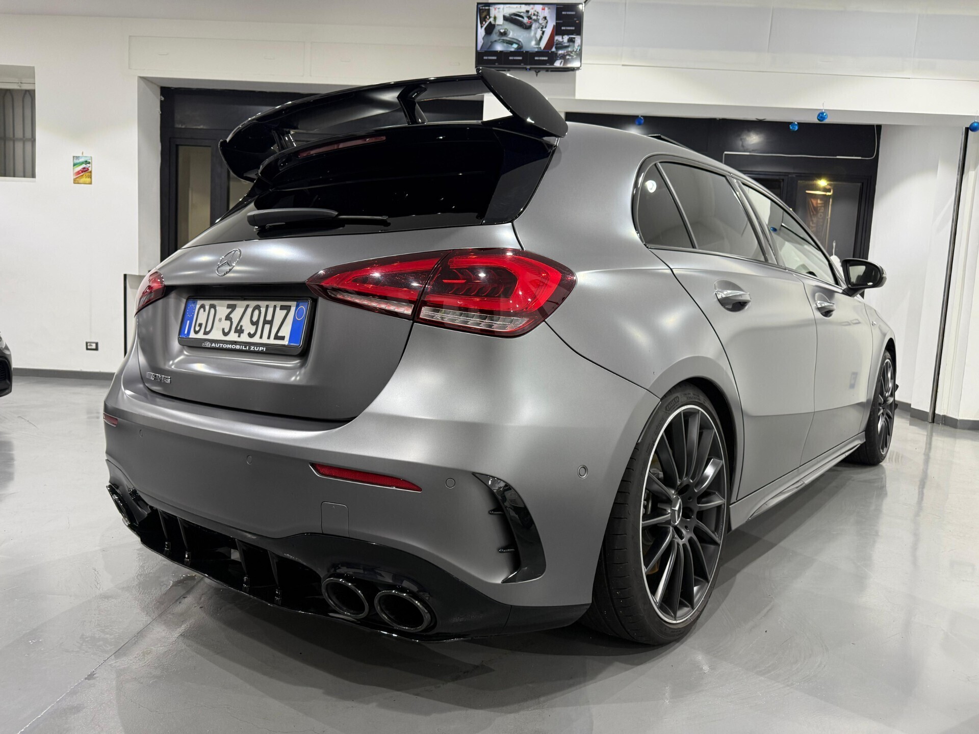Mercedes-benz A 35 AMG *LUCI AMBIENTE*