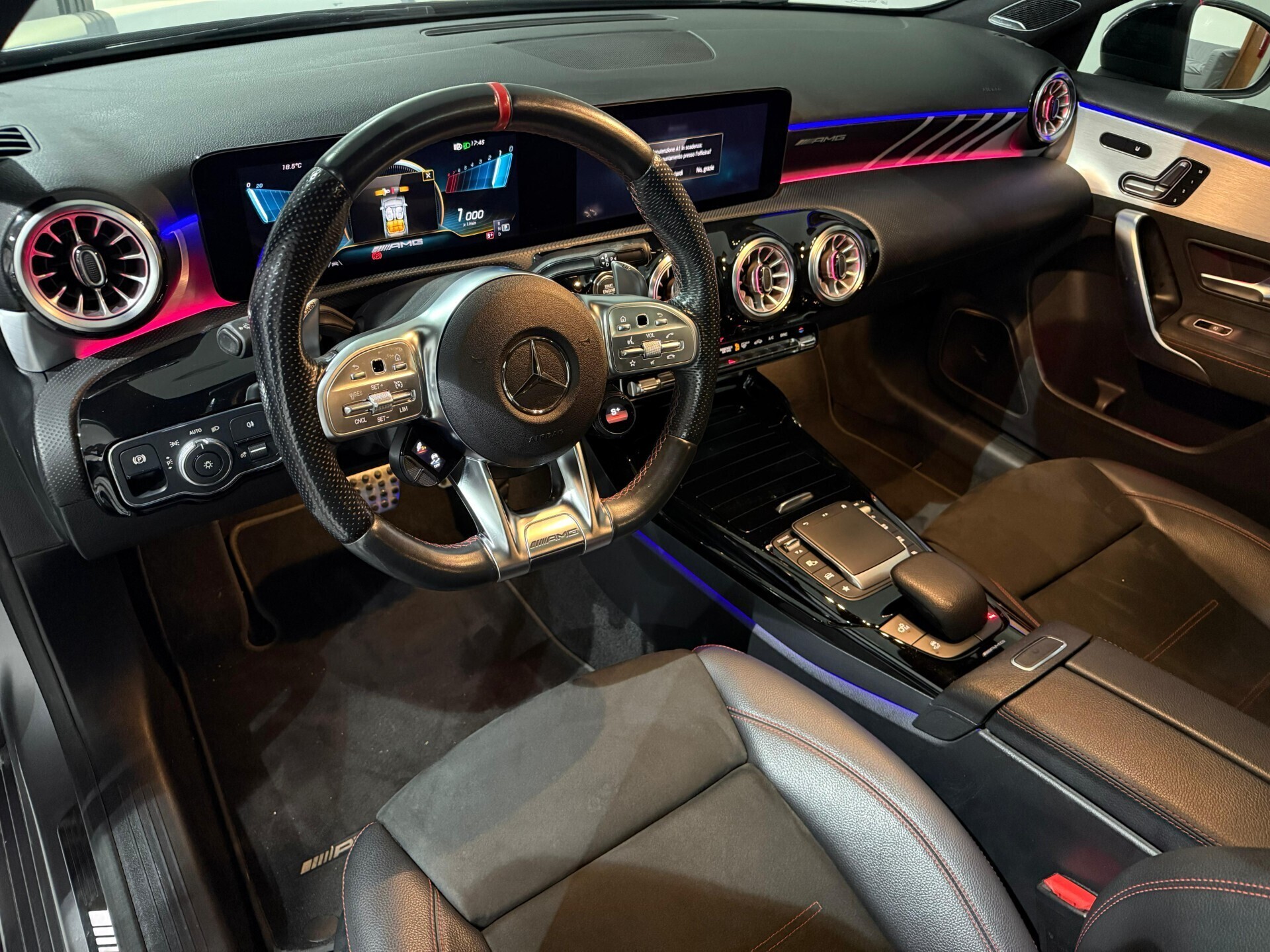 Immagine 9 - Mercedes-benz A 35 AMG *LUCI AMBIENTE*